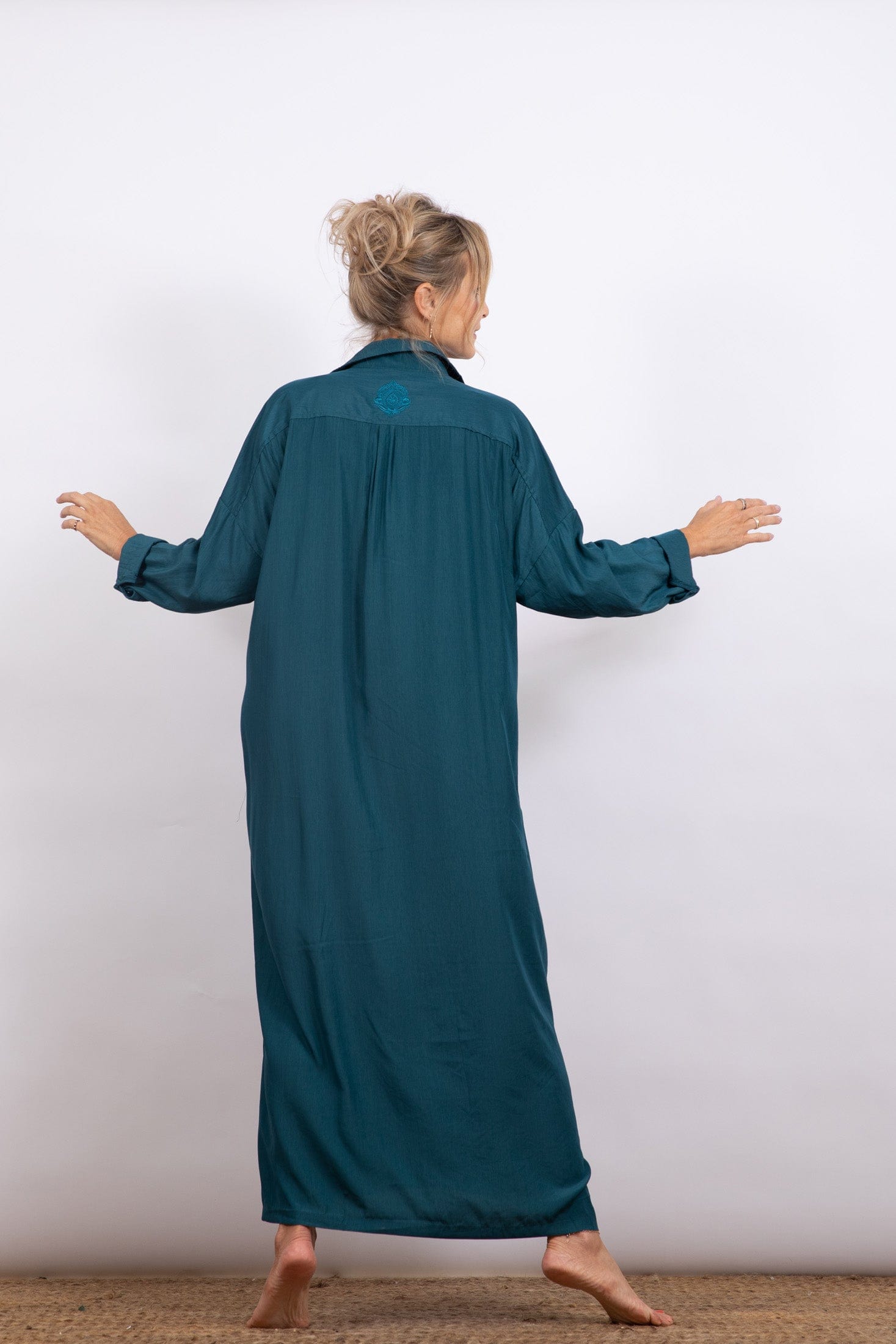 DEMON שמלת גלבייה מקסי image 1