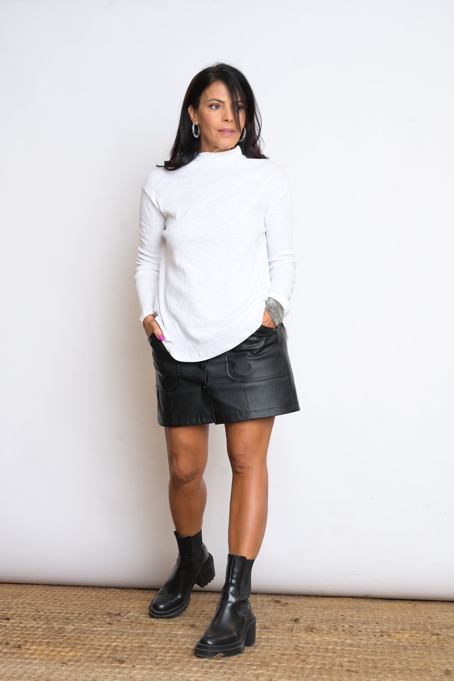 F SHIRT  חולצת מיני גולף image 1