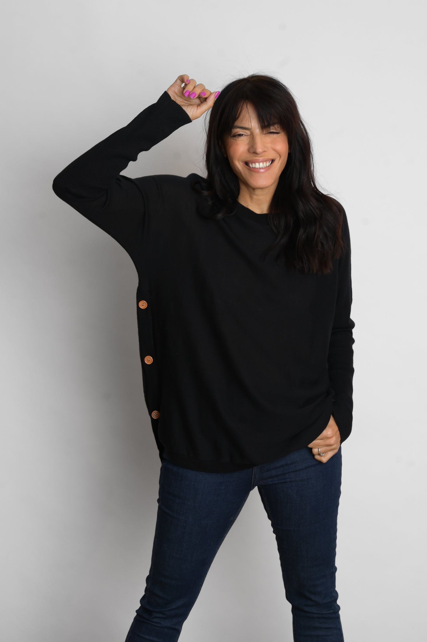 DIA סריג שחור מעוצב כפתורים image 10