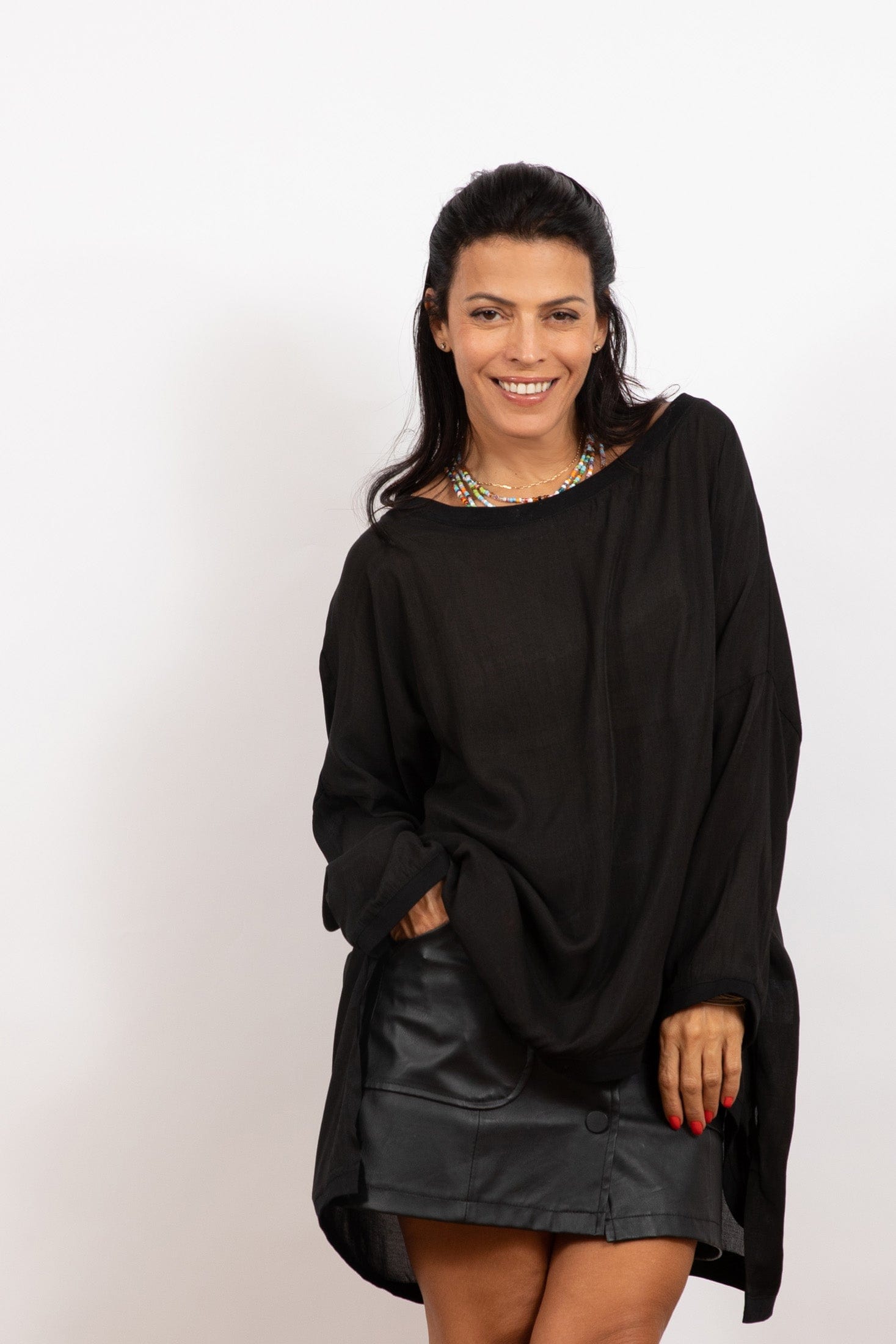 ALT חולצה שחורה אוברסייז image 10