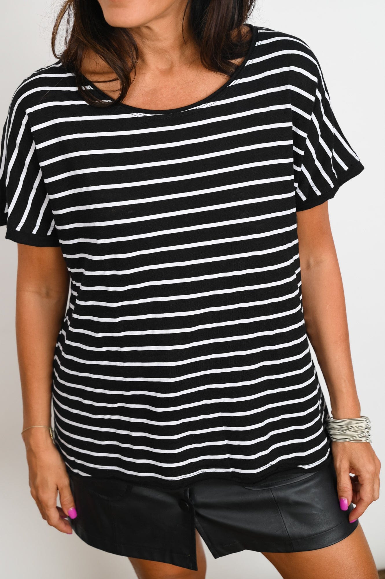 TRIP חולצה שחורה פסים image 7