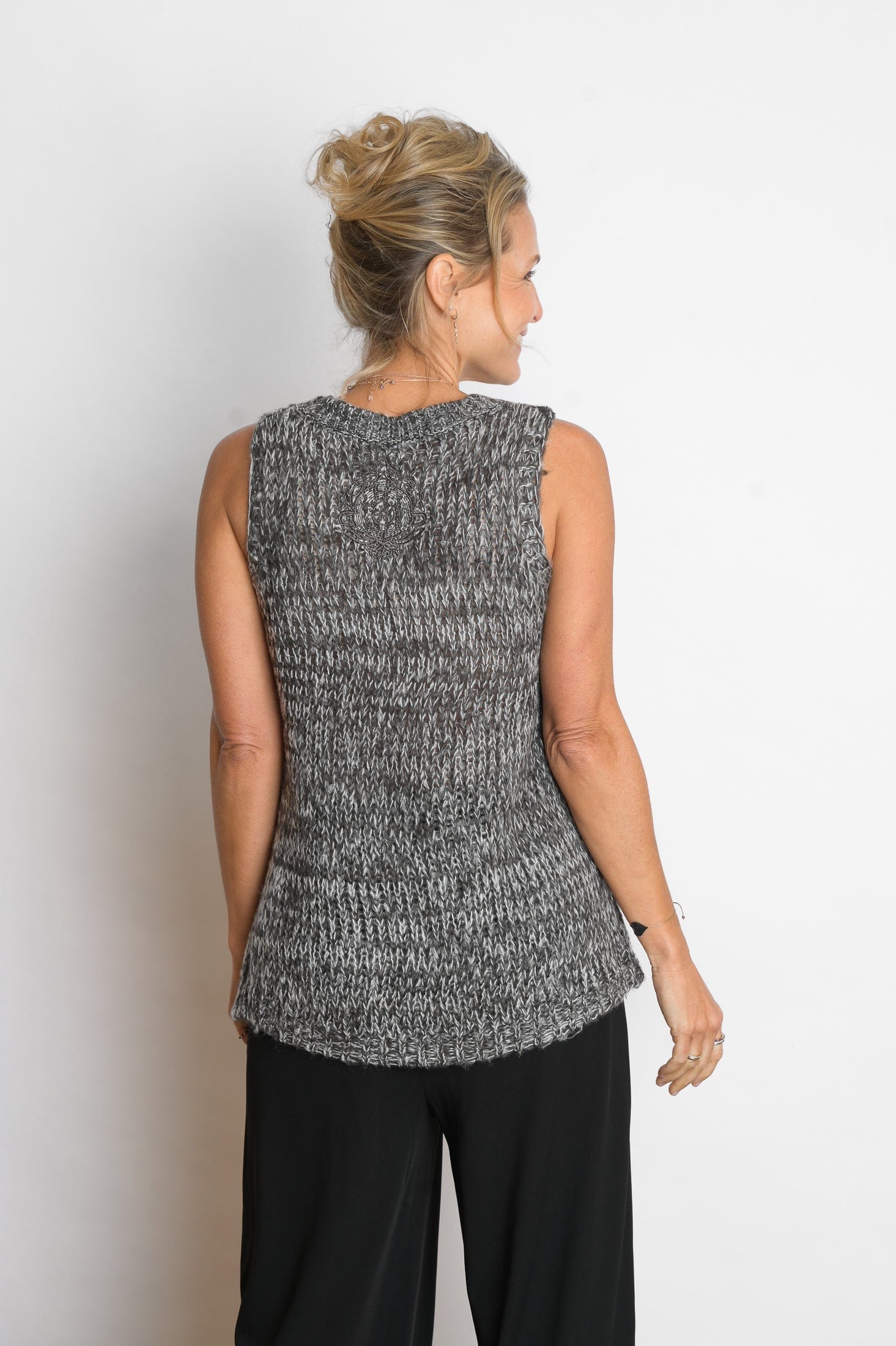 LOS אפודה שחור לבן סריג image 7