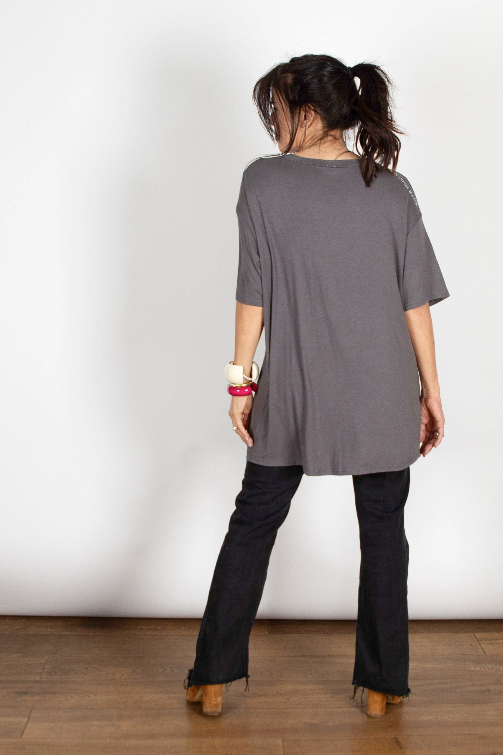 EYAL חולצה יוניסקס אפורה image 3