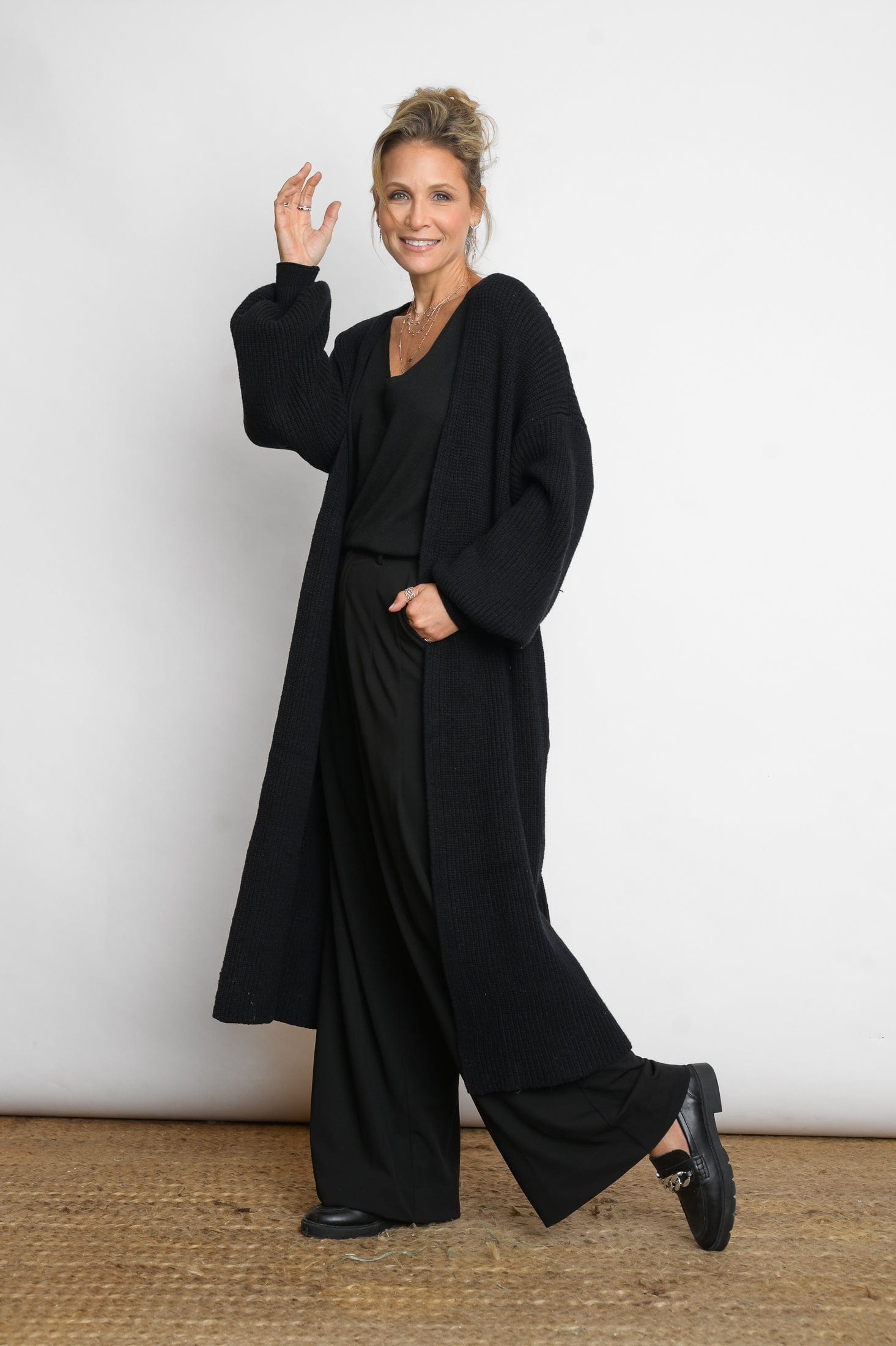 MILOS עליונית סריג שחורה image 0