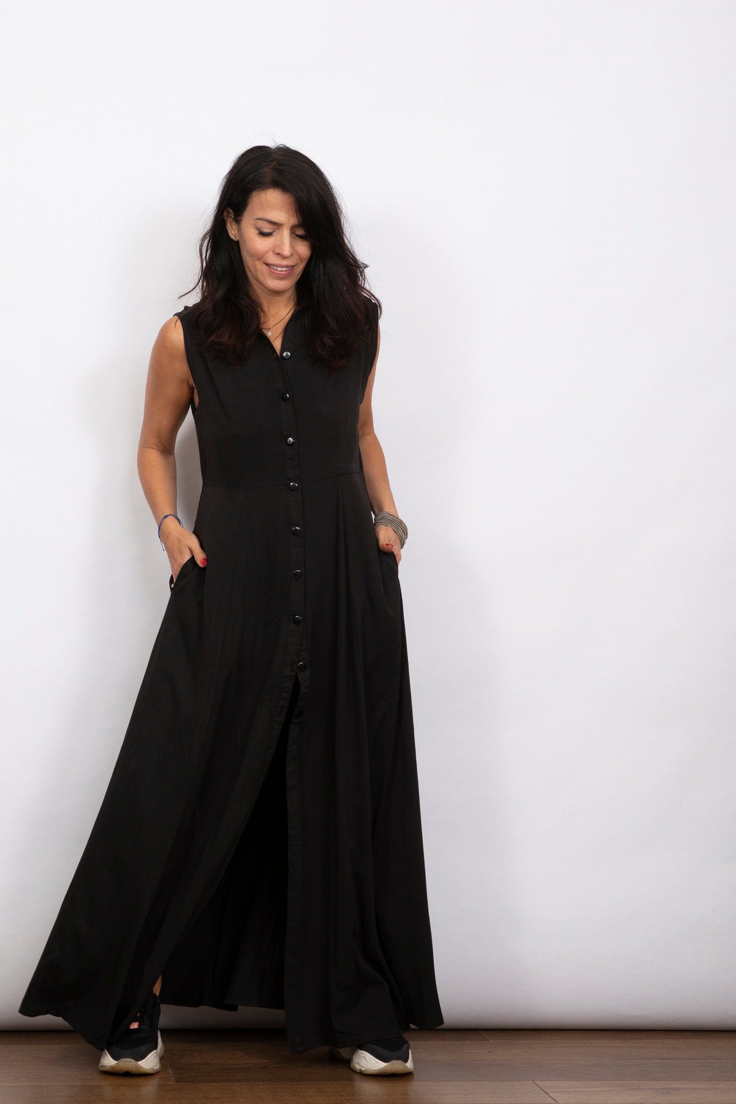 LIMA שמלה שחורה מקסי כפתורים image 8