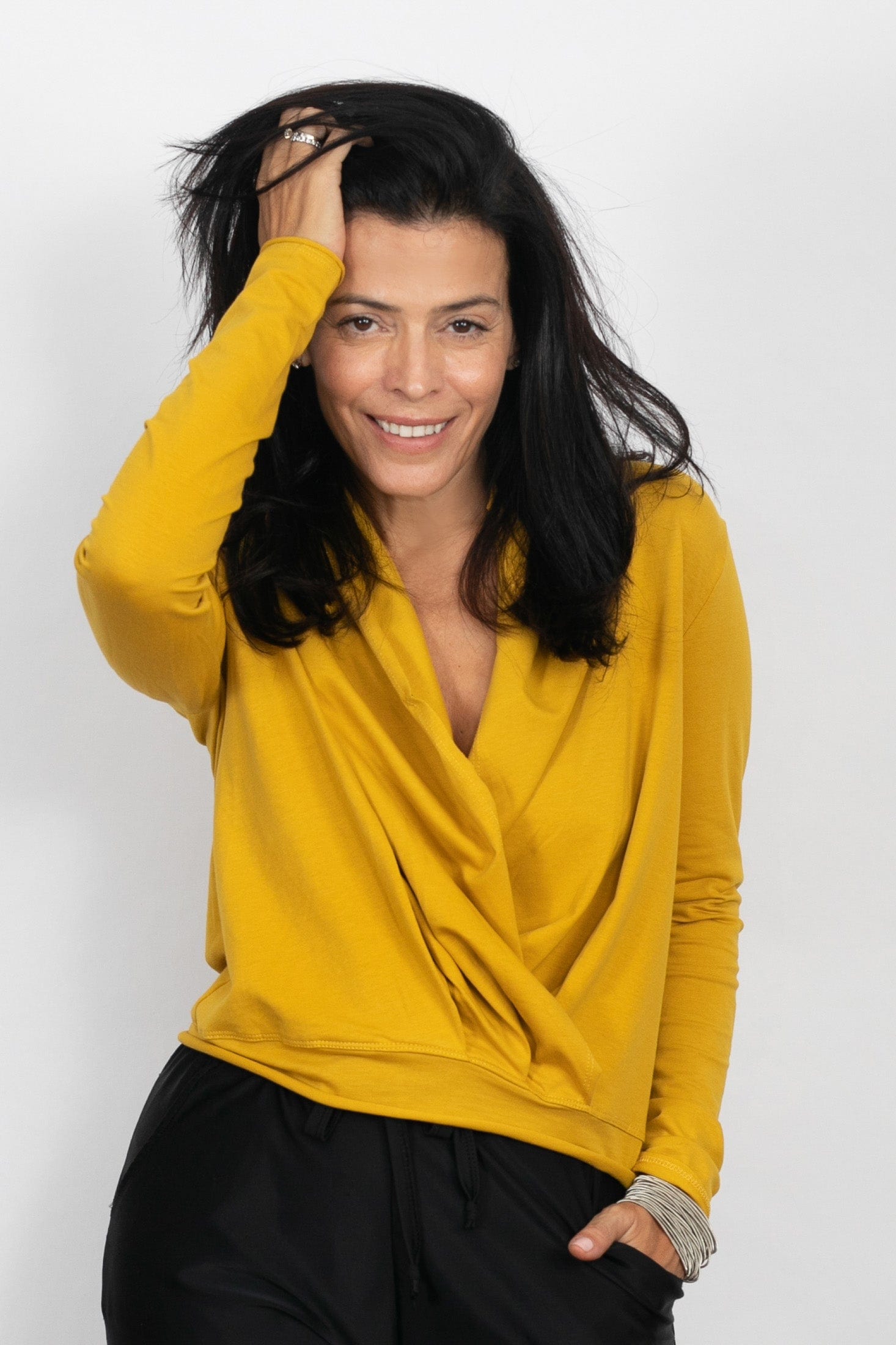 GLOW  חולצה מעוצבת image 3