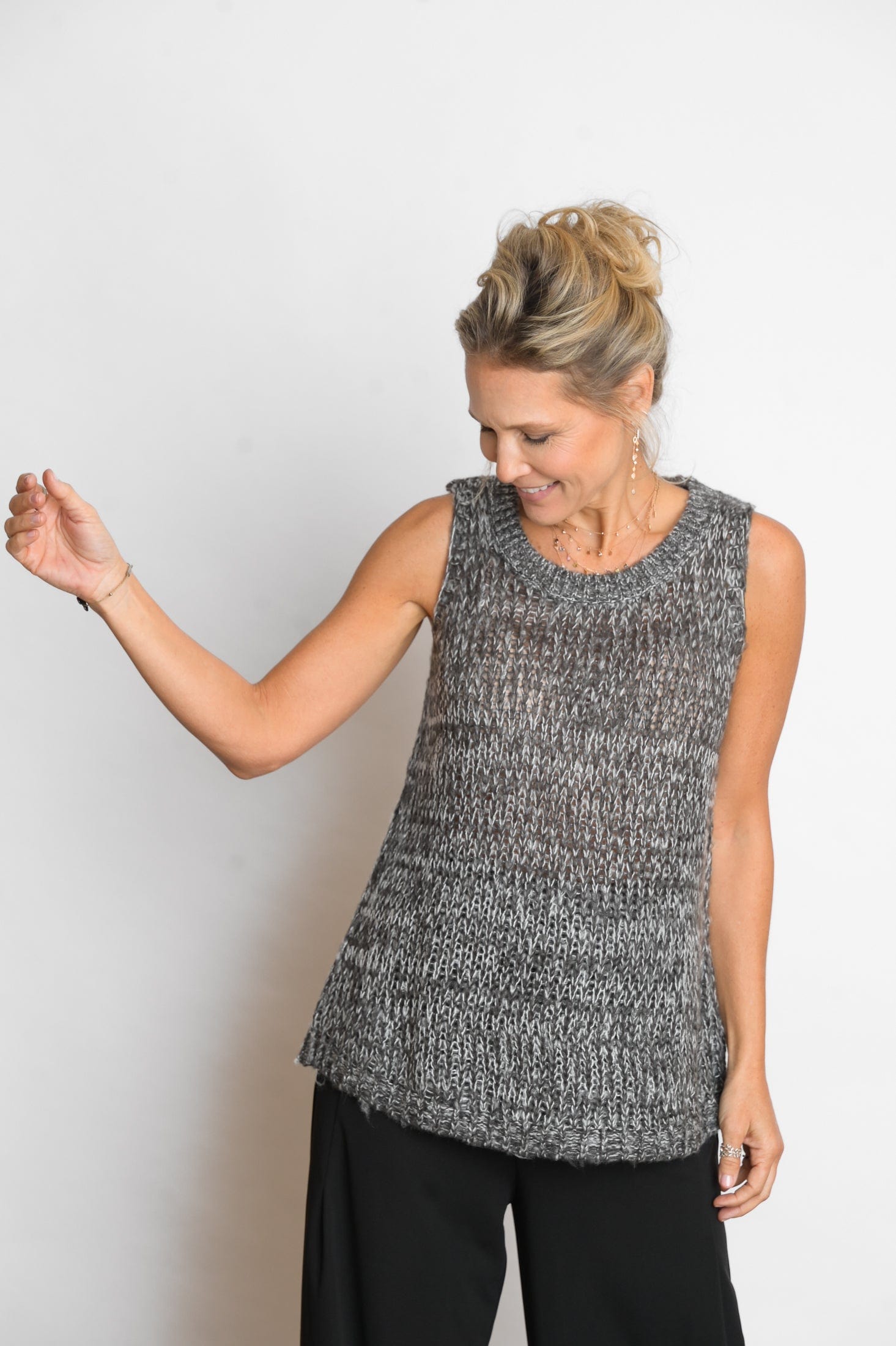 LOS אפודה שחור לבן סריג image 1