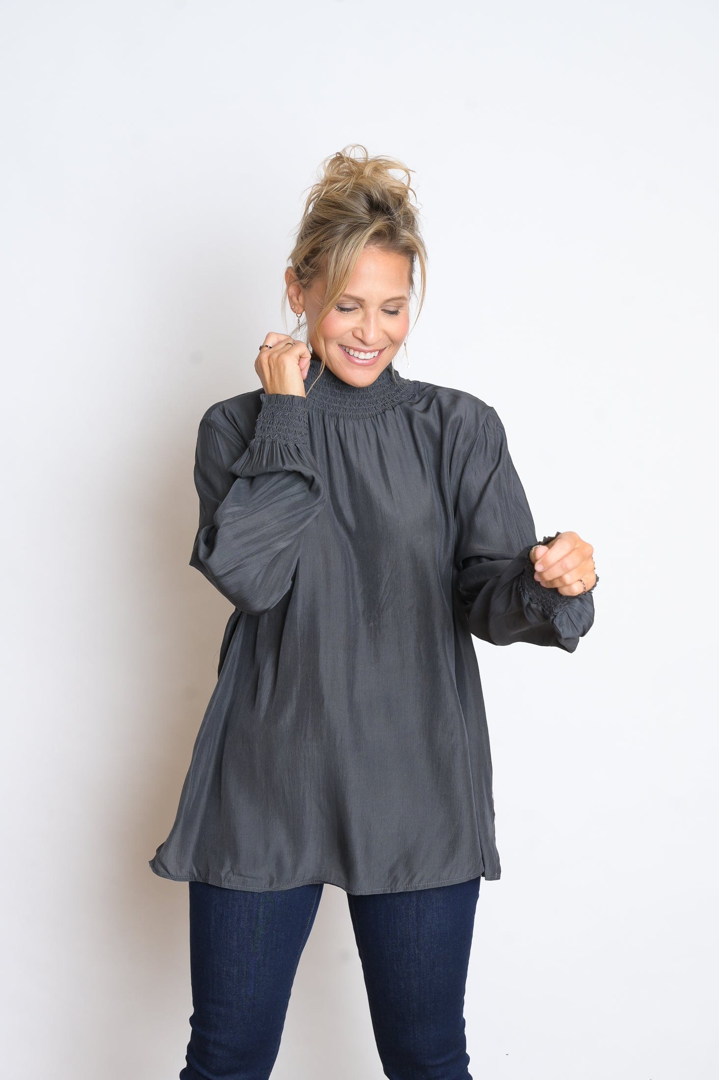 ATHEI חולצה אפורה image 1