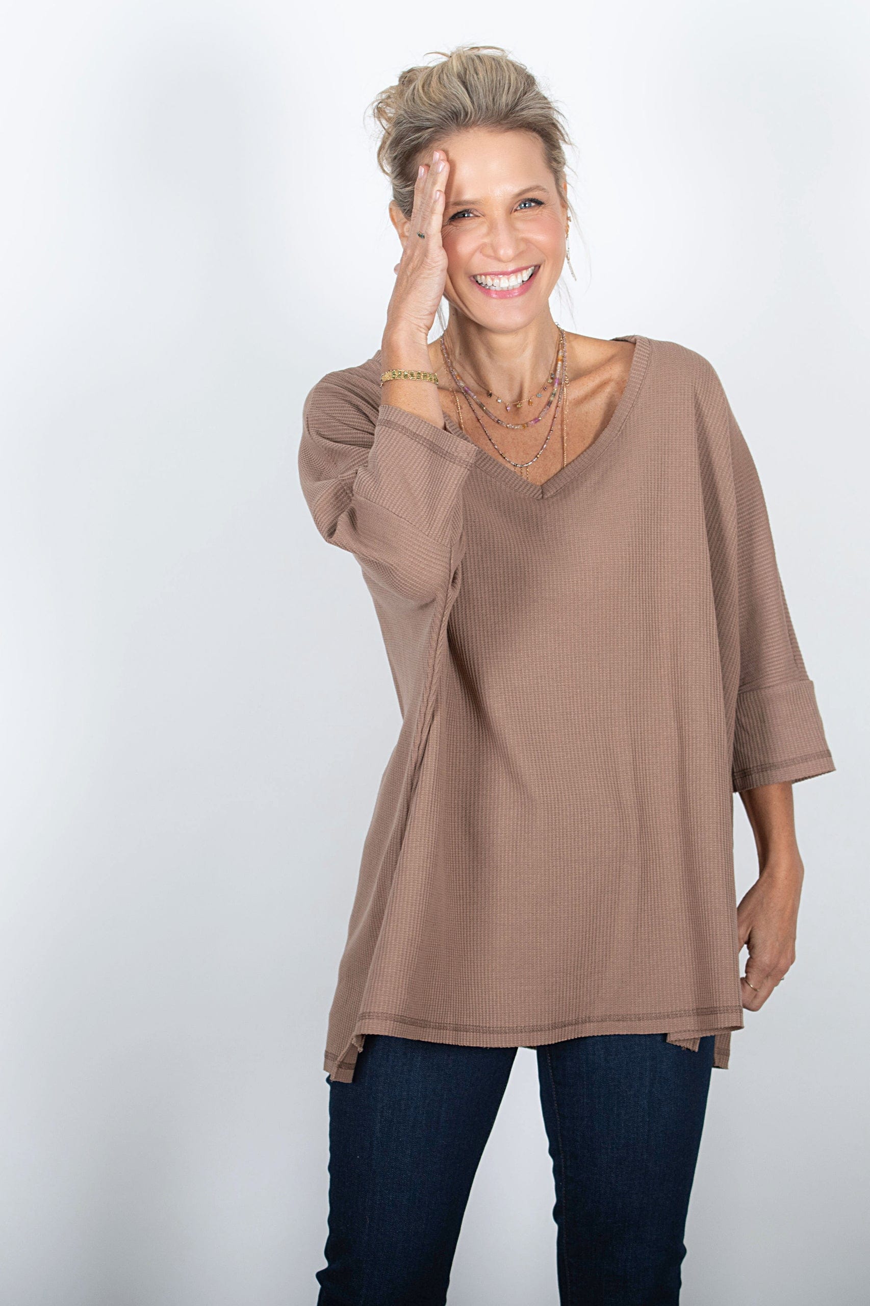 BABL חולצת אוברסייז קאמל וופל image 5