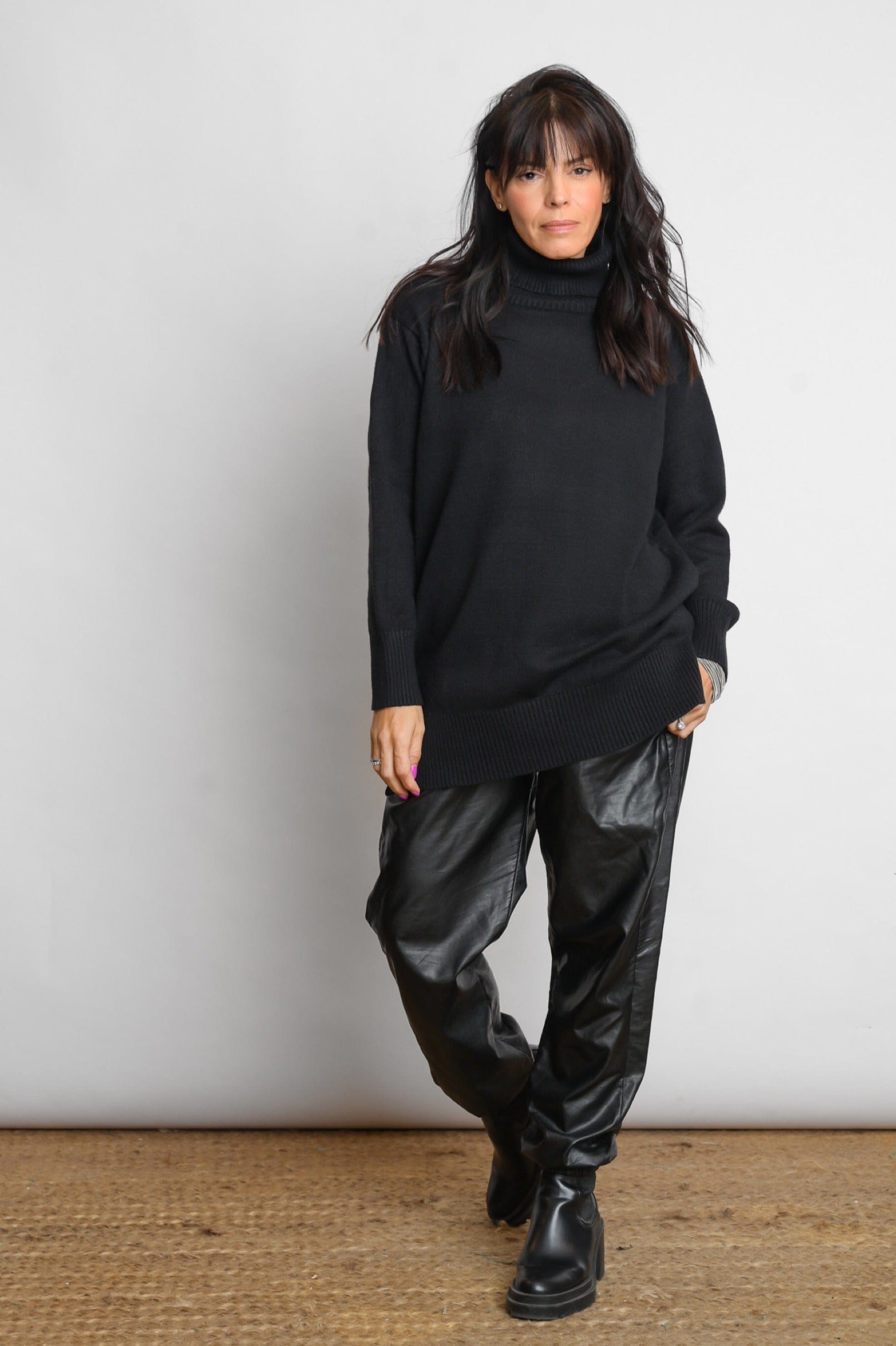 SYMI סריג גולף שחור image 1