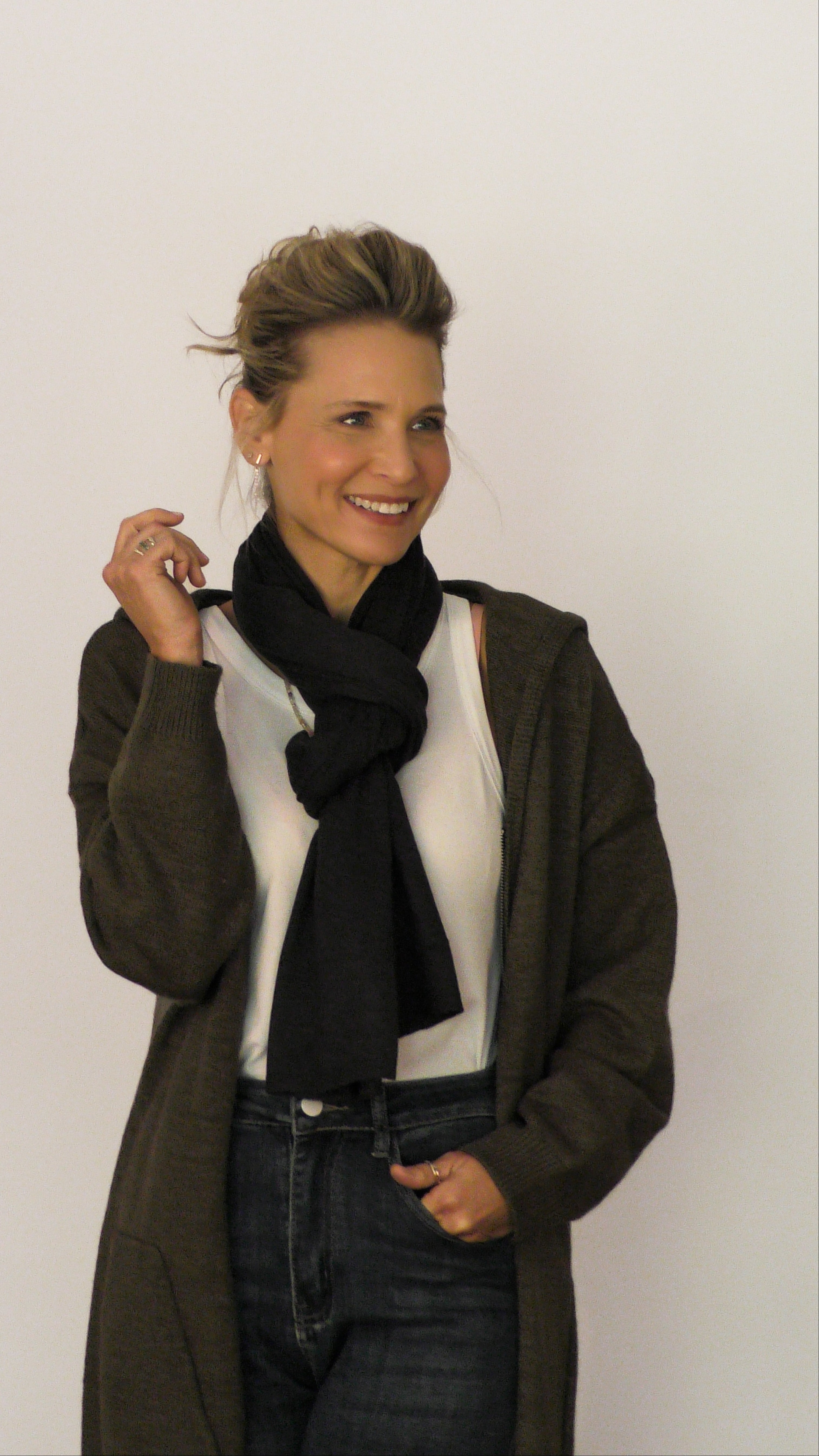 GRNADE צעיף אפור כהה image 5