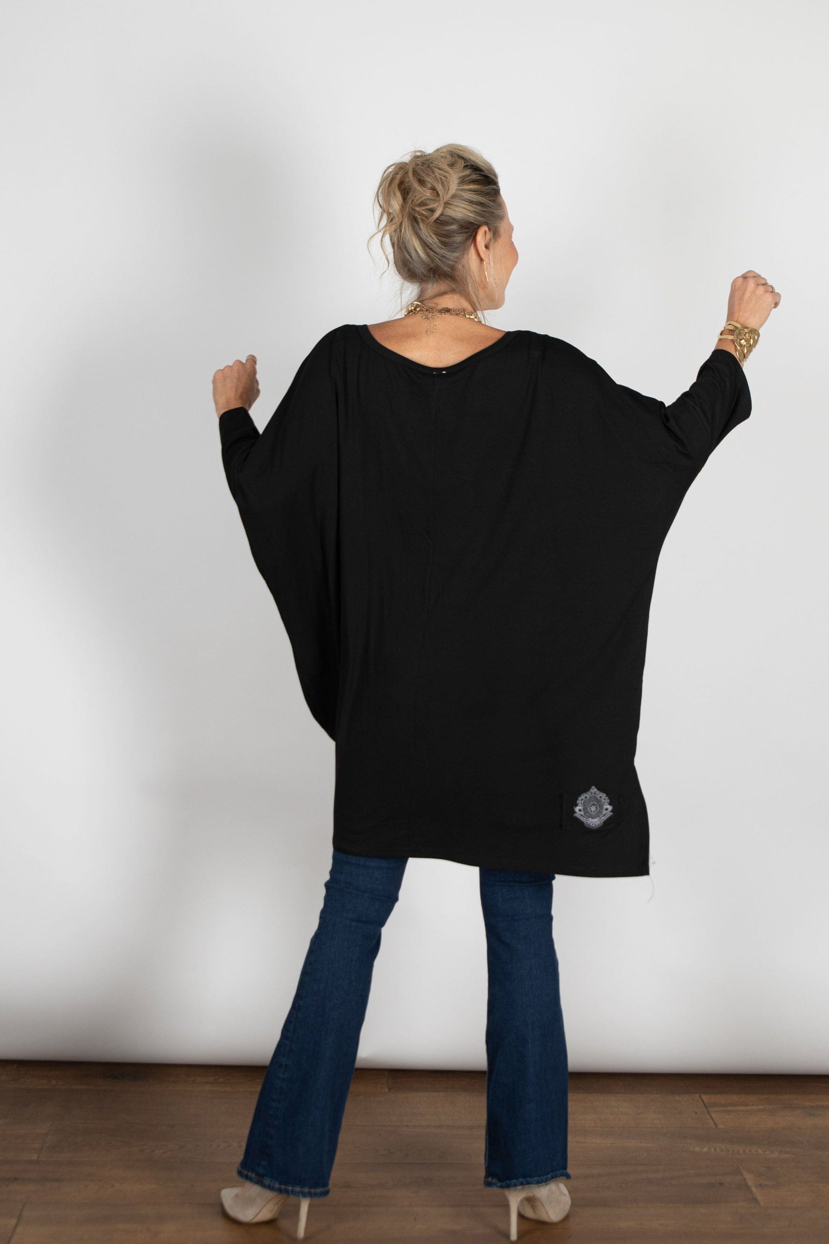 SAM חולצה אוברסייז שחורה image 3