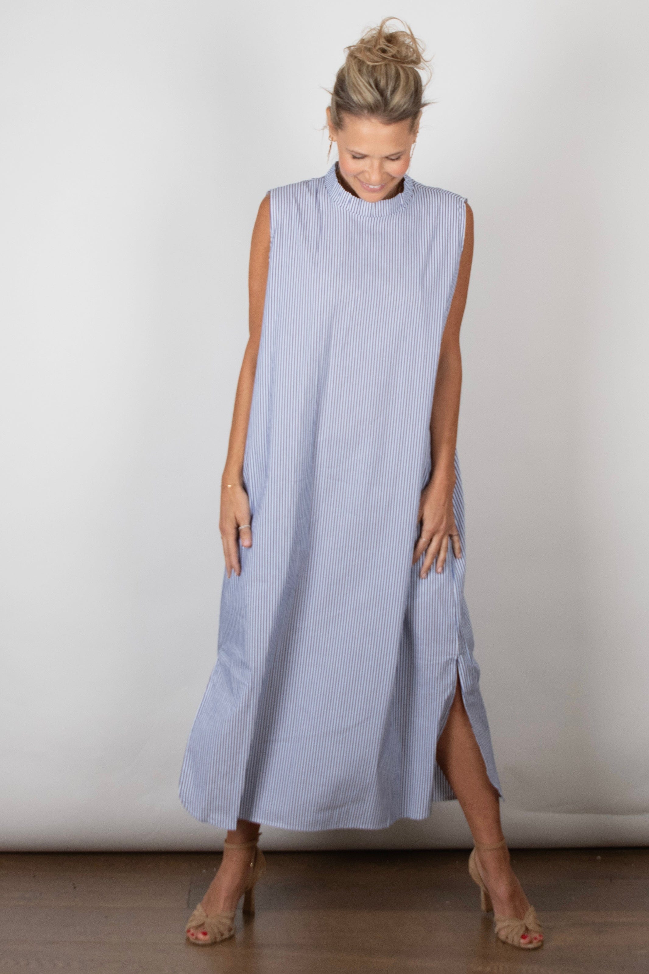 HOLIDAY שמלה מקסי כחול פסים image 0