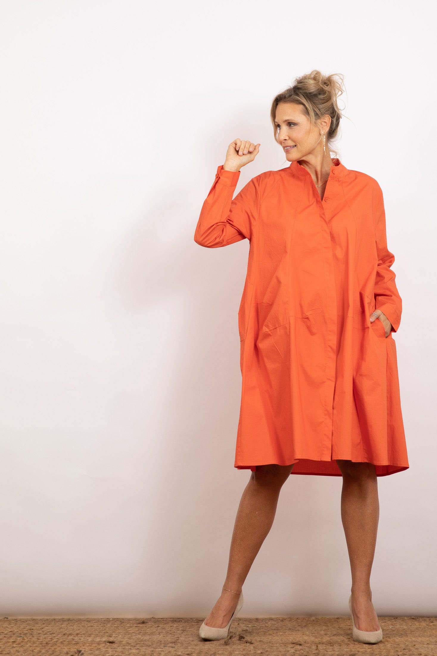 C DREES שמלה כתומה ג'קט אוברסייז image 2