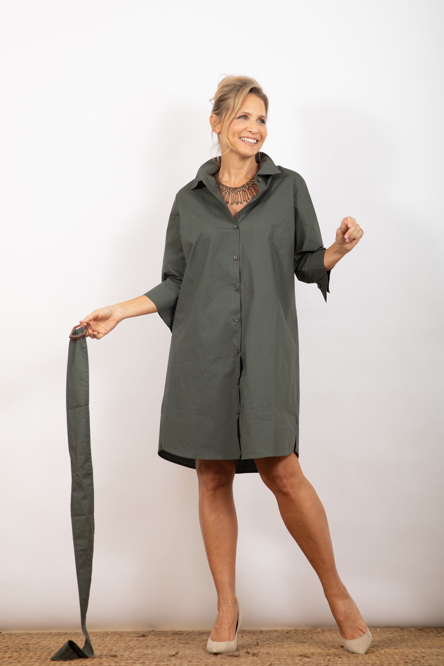 D DRESS שמלה עם חגורה image 7