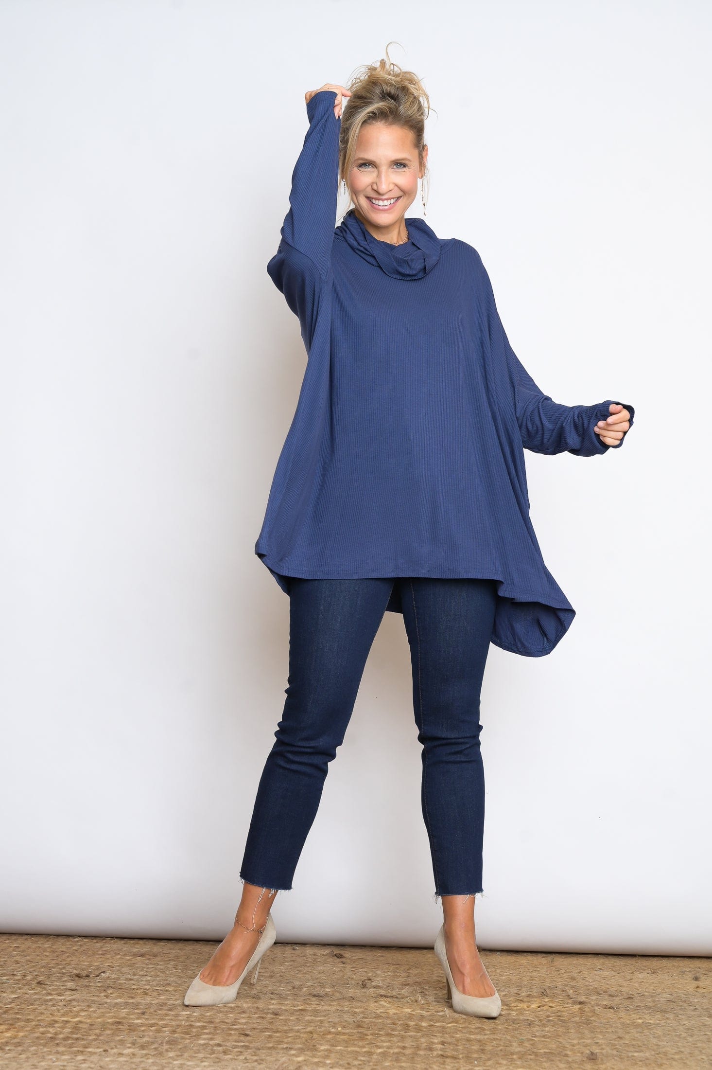 K SHIRT   גולף כחול אוברסייז image 7