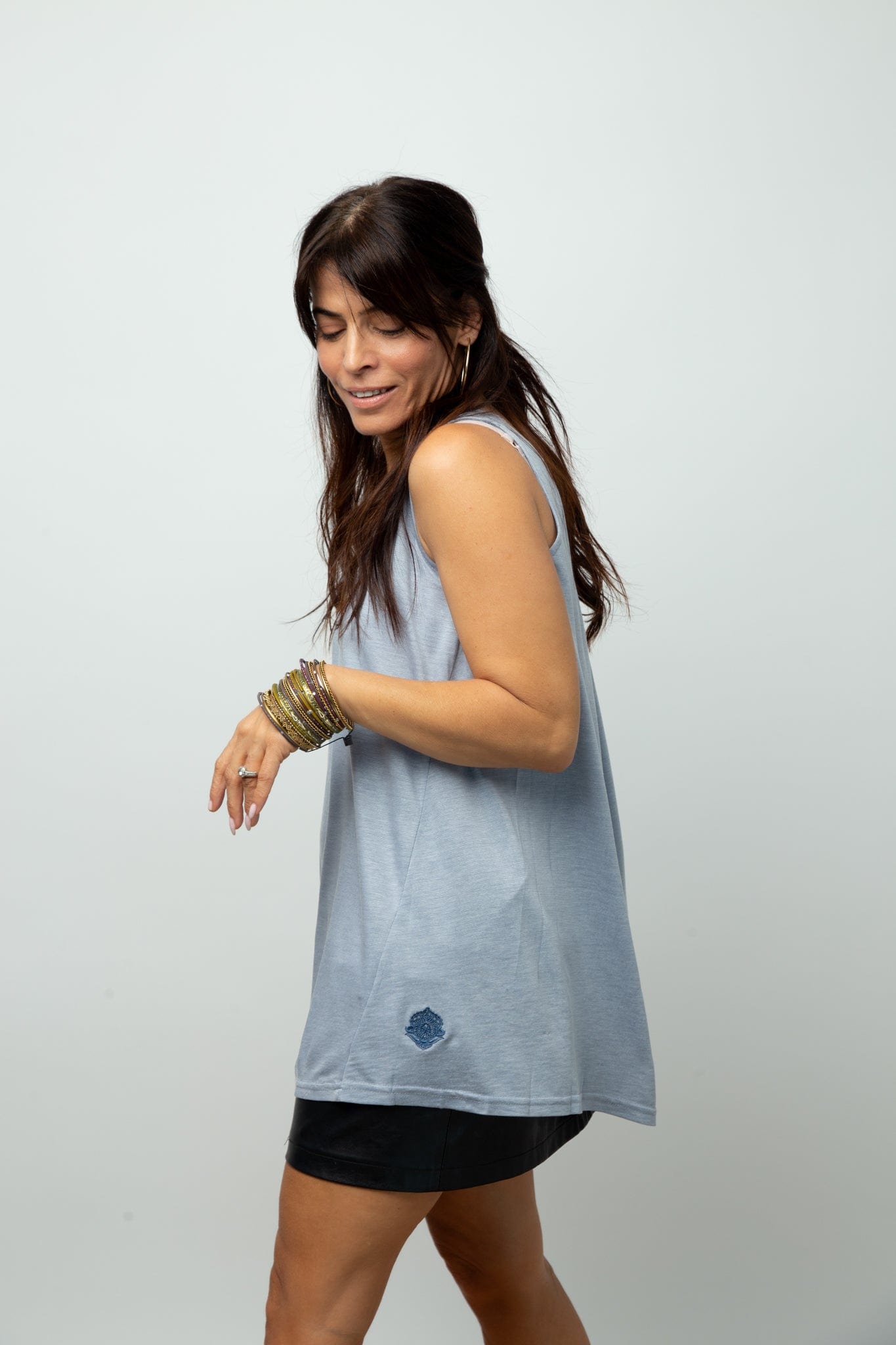 SIX V  גופייה תכלת image 8