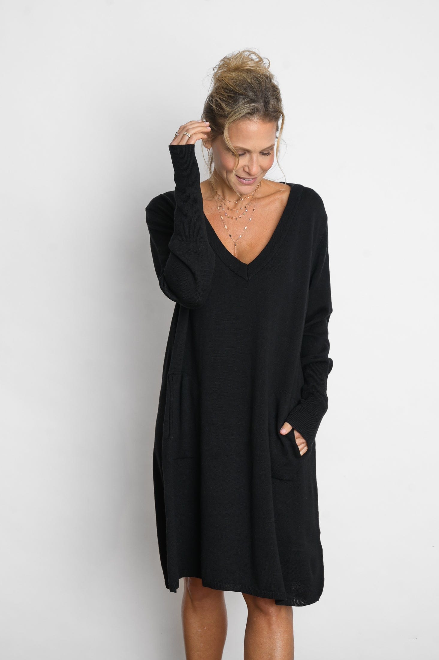 EVIA שמלת סריג מיני שחורה image 4