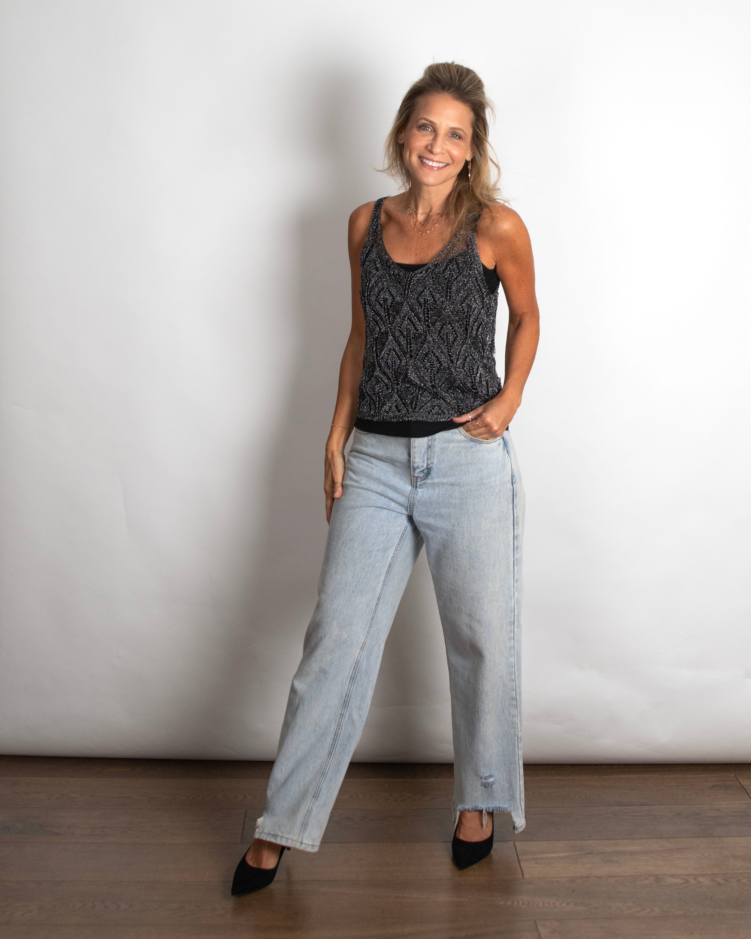 ALLICIA גופיית מנצנצת שחורה image 4