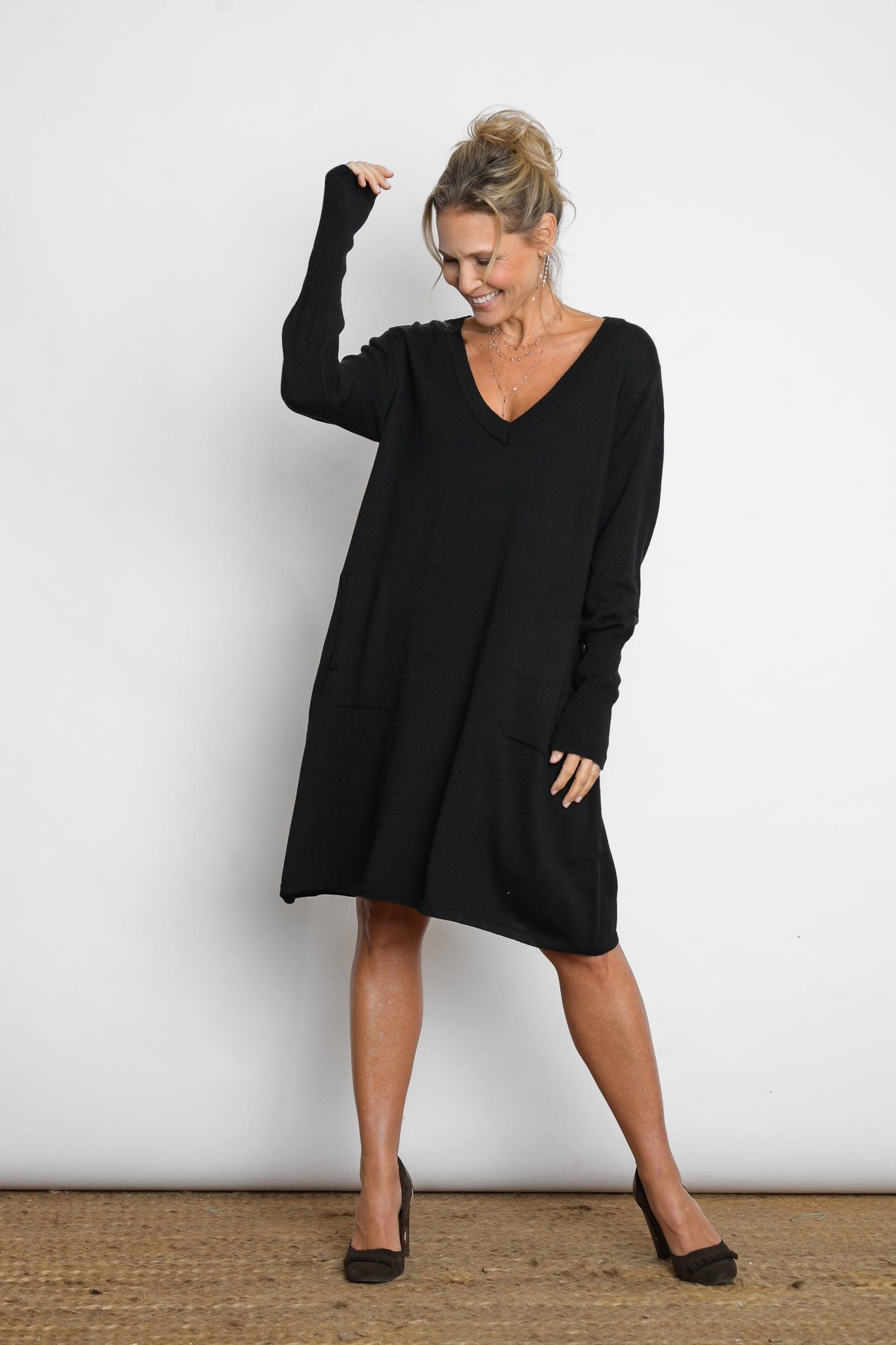 EVIA שמלת סריג מיני שחורה image 3