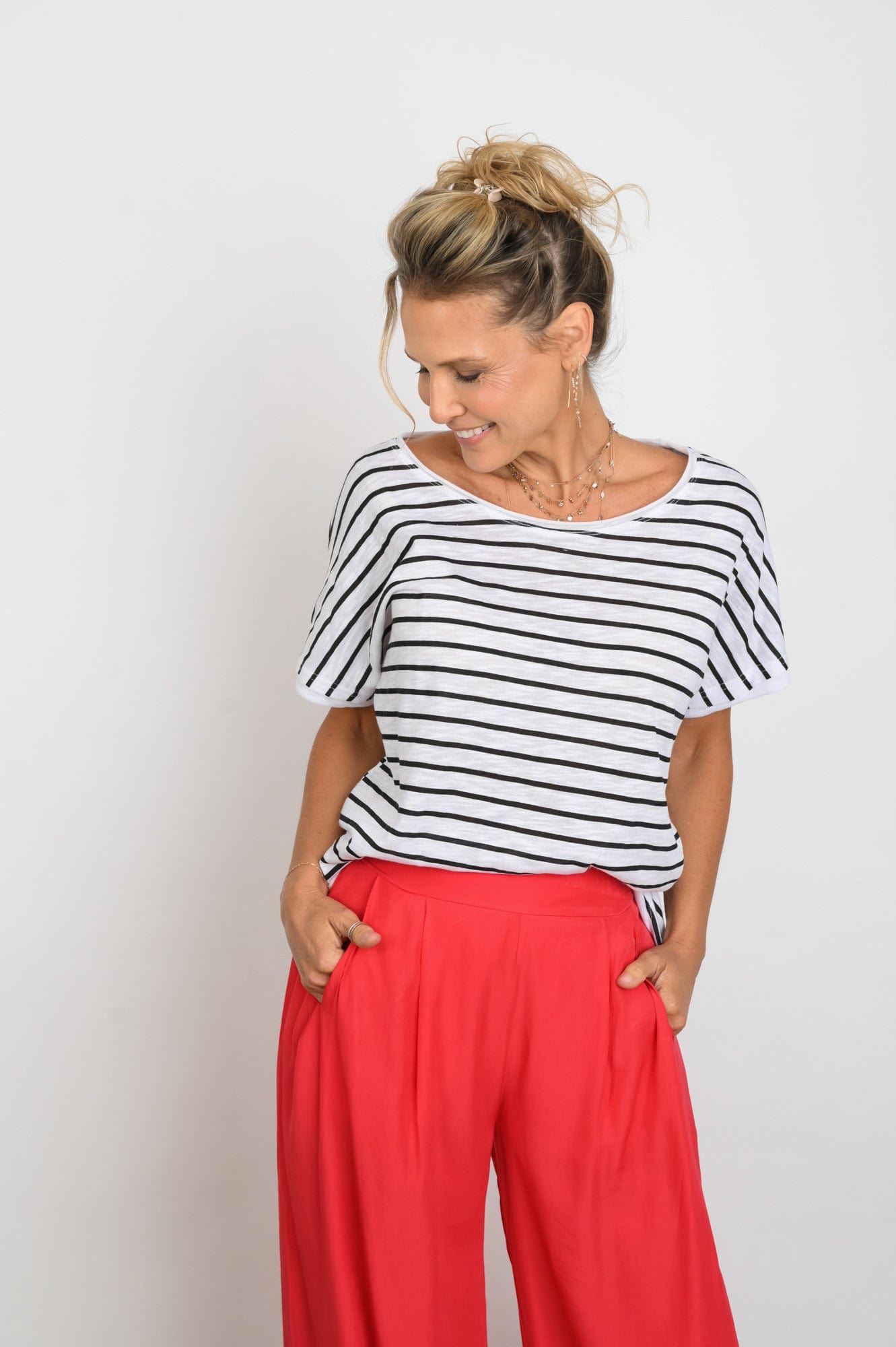 TRIP  חולצה לבנה פסים בשחור image 3