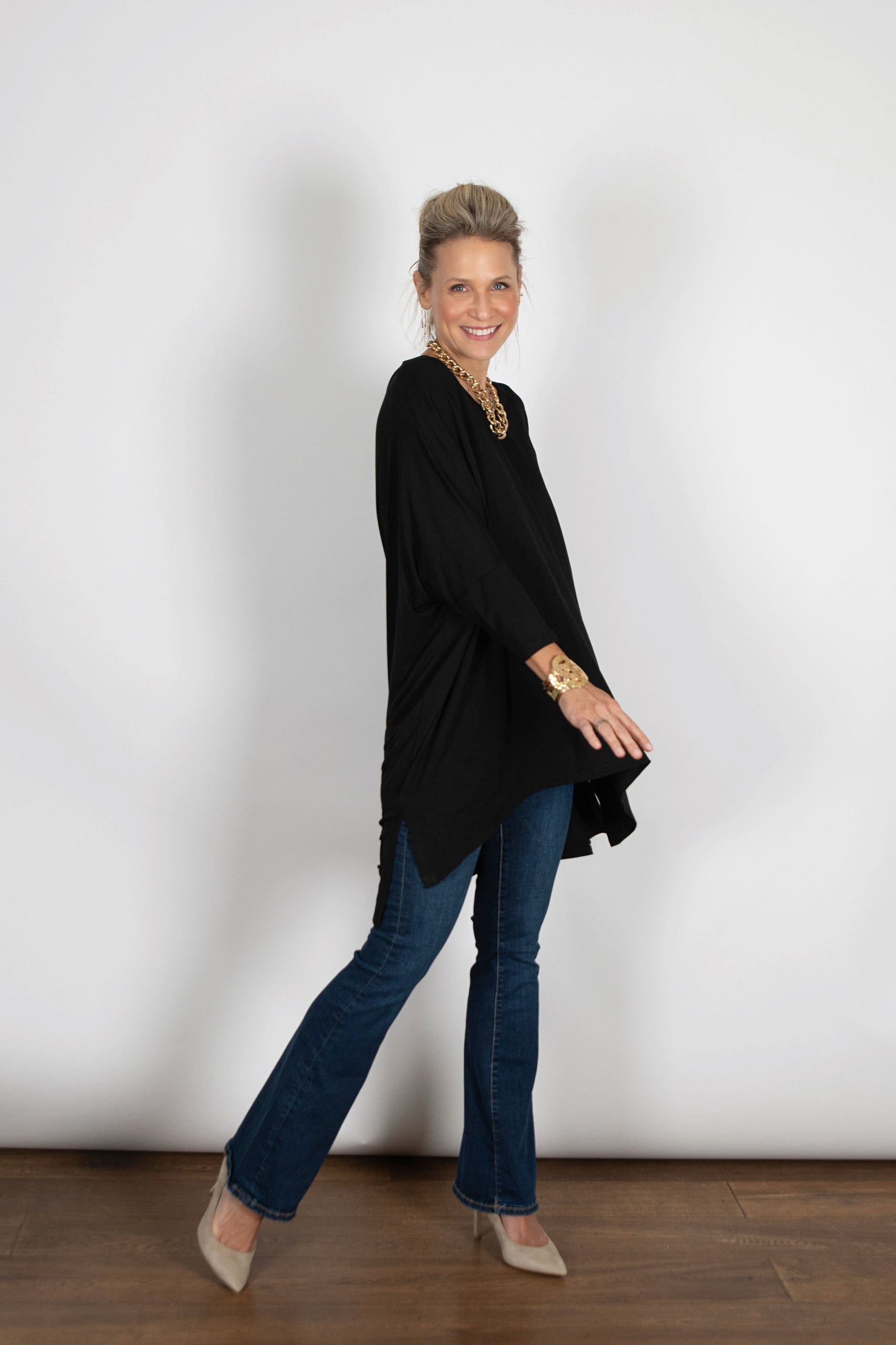 SAM חולצה אוברסייז שחורה image 6