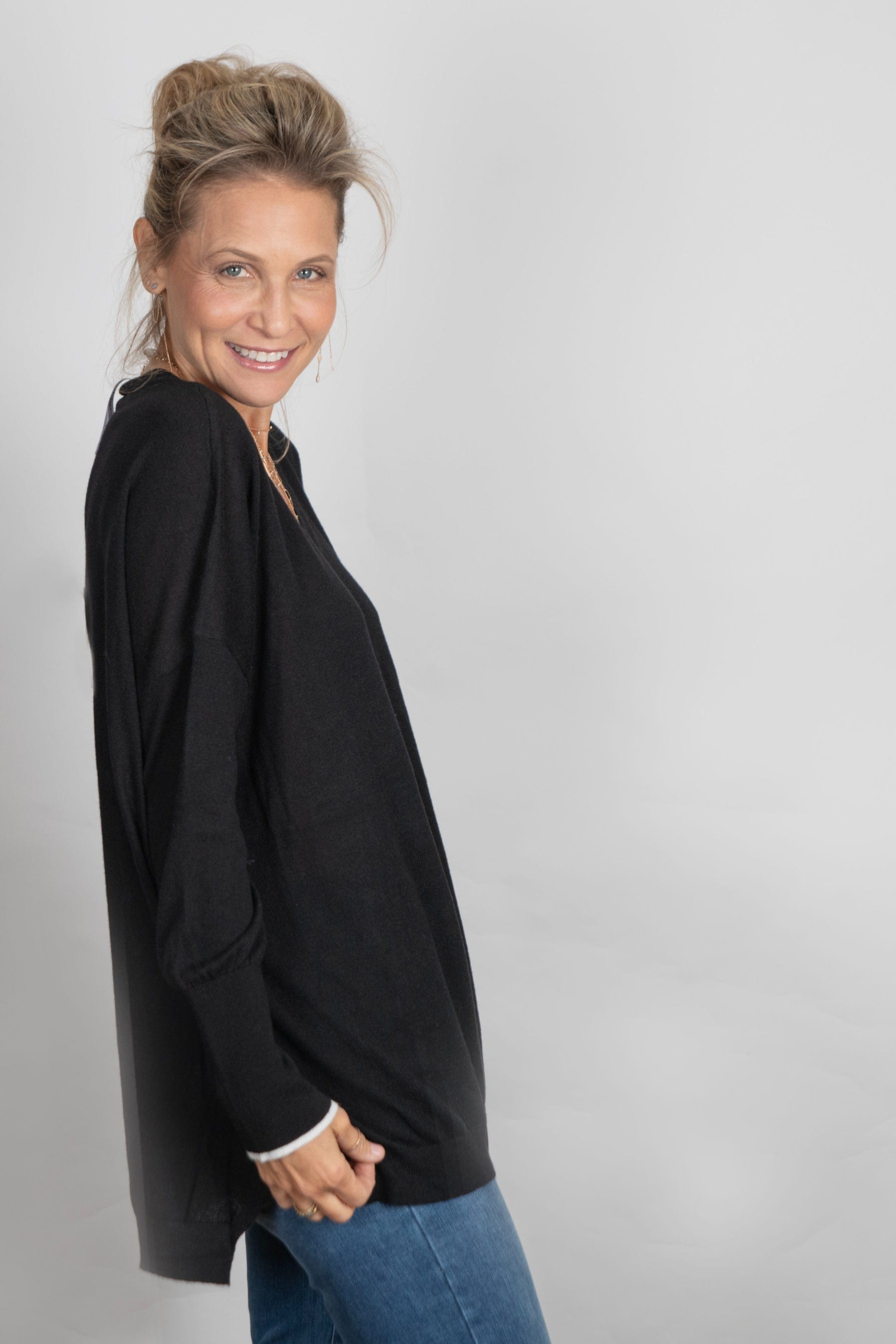 LENNOX  V סריג אוברסייז שחור image 6