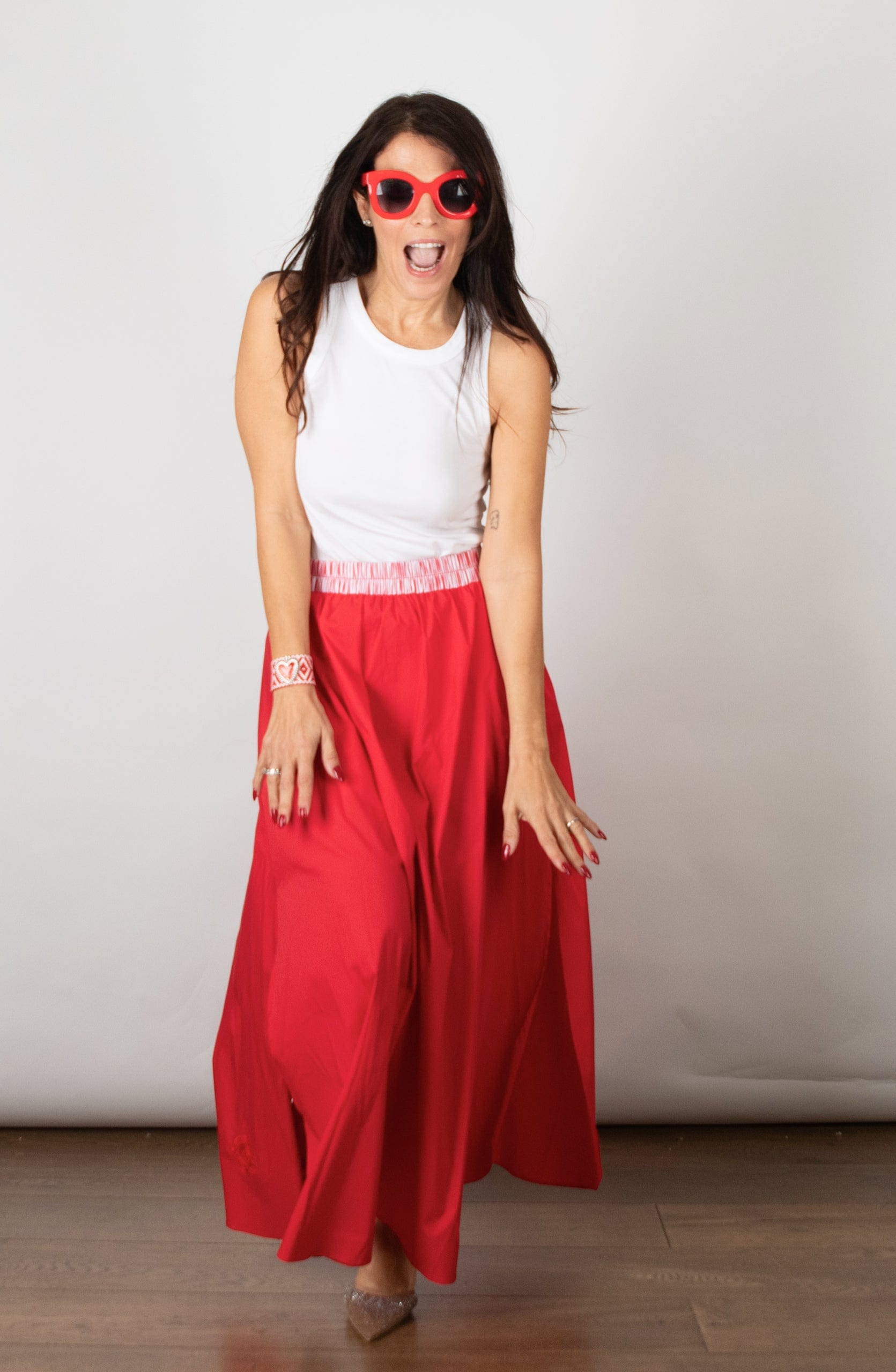 CLARSON חצאית אדומה image 8