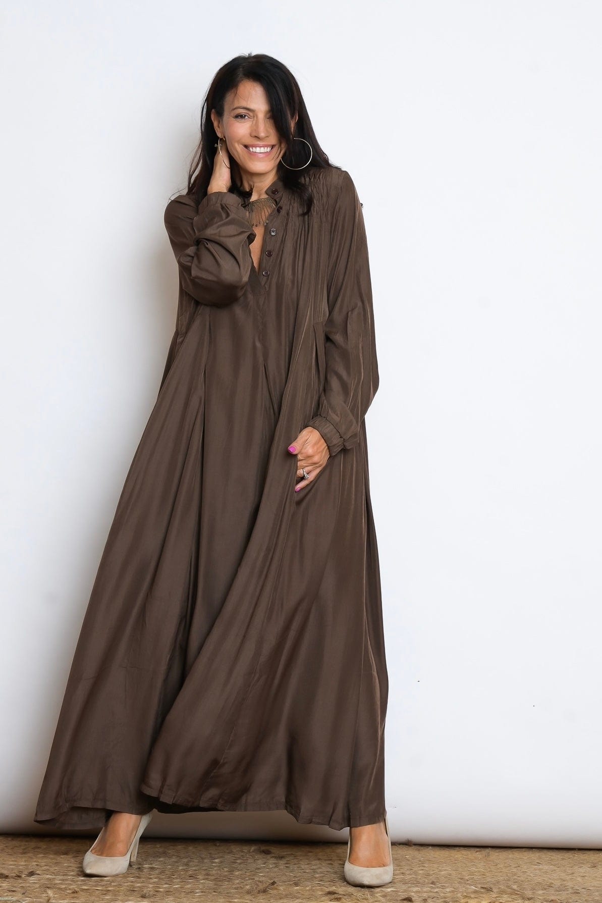 RANA שמלת אוברסייז חום image 0