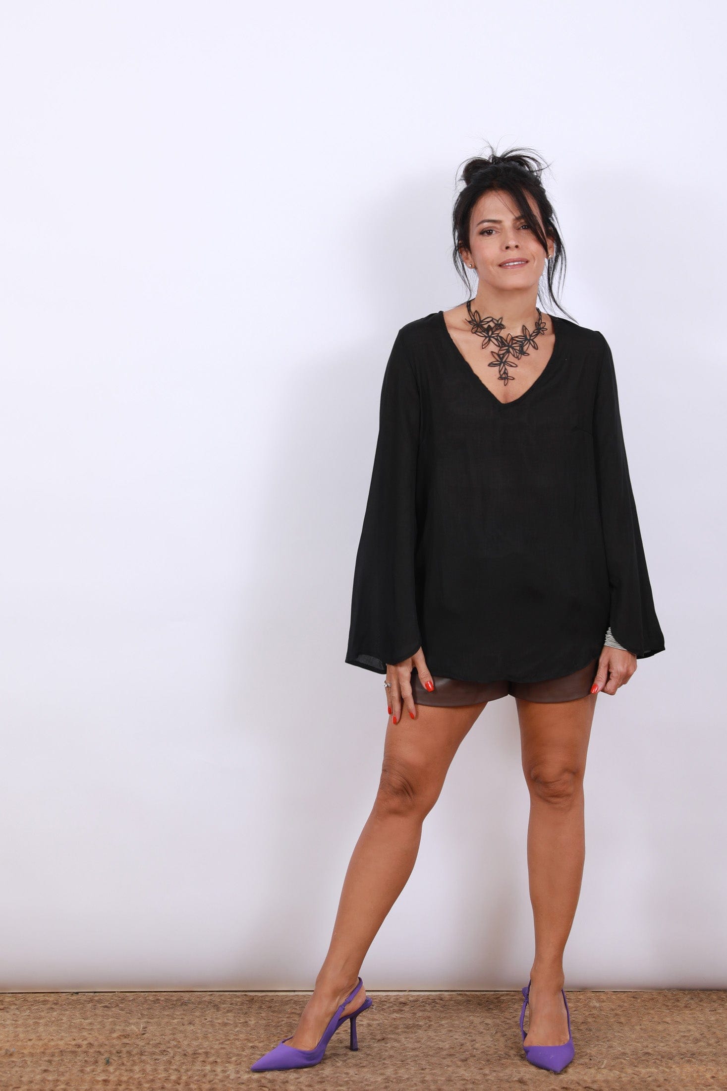 AVLON חולצה שחורה image 6