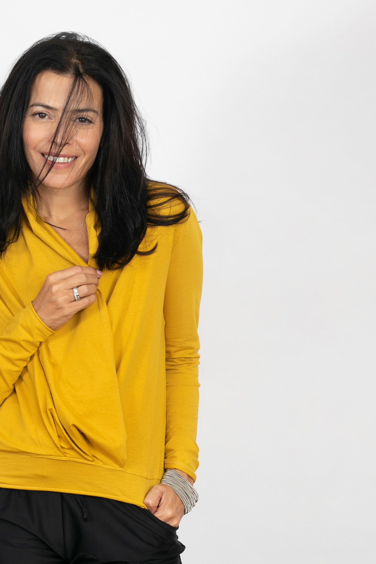 GLOW  חולצה מעוצבת image 4