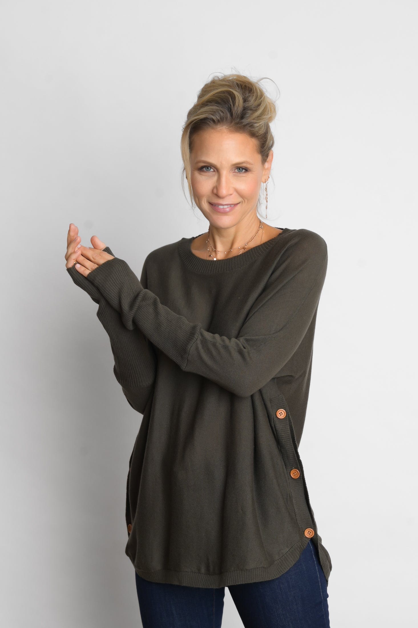 DIA סריג ירוק זית כפתורים image 8