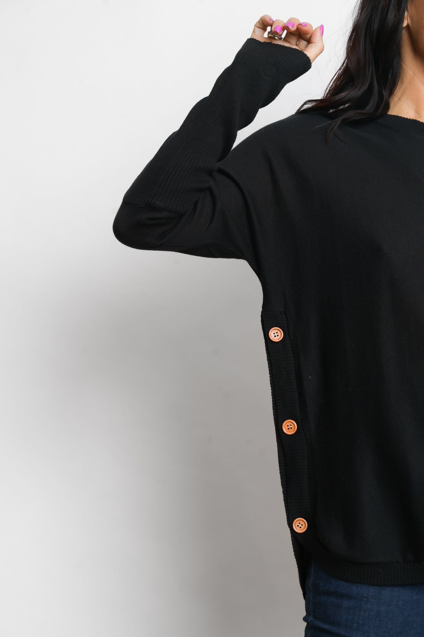 DIA סריג שחור מעוצב כפתורים image 6