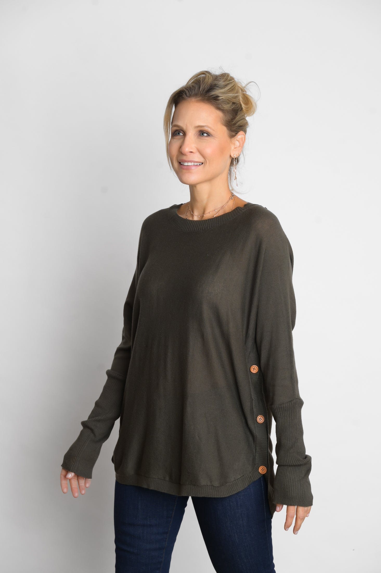 DIA סריג ירוק זית כפתורים image 7