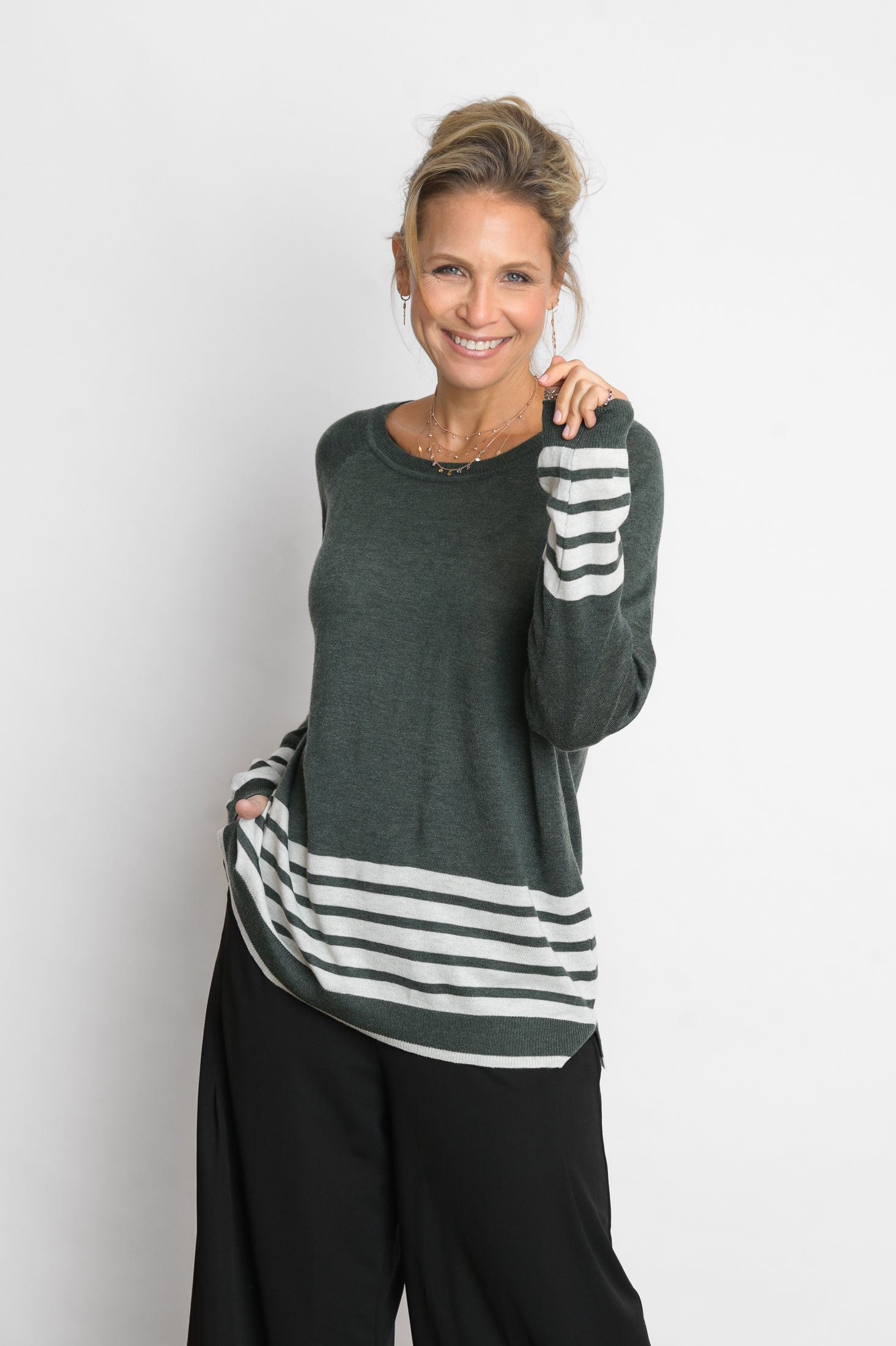 ARKI סריג פסים ירוק לבן image 1