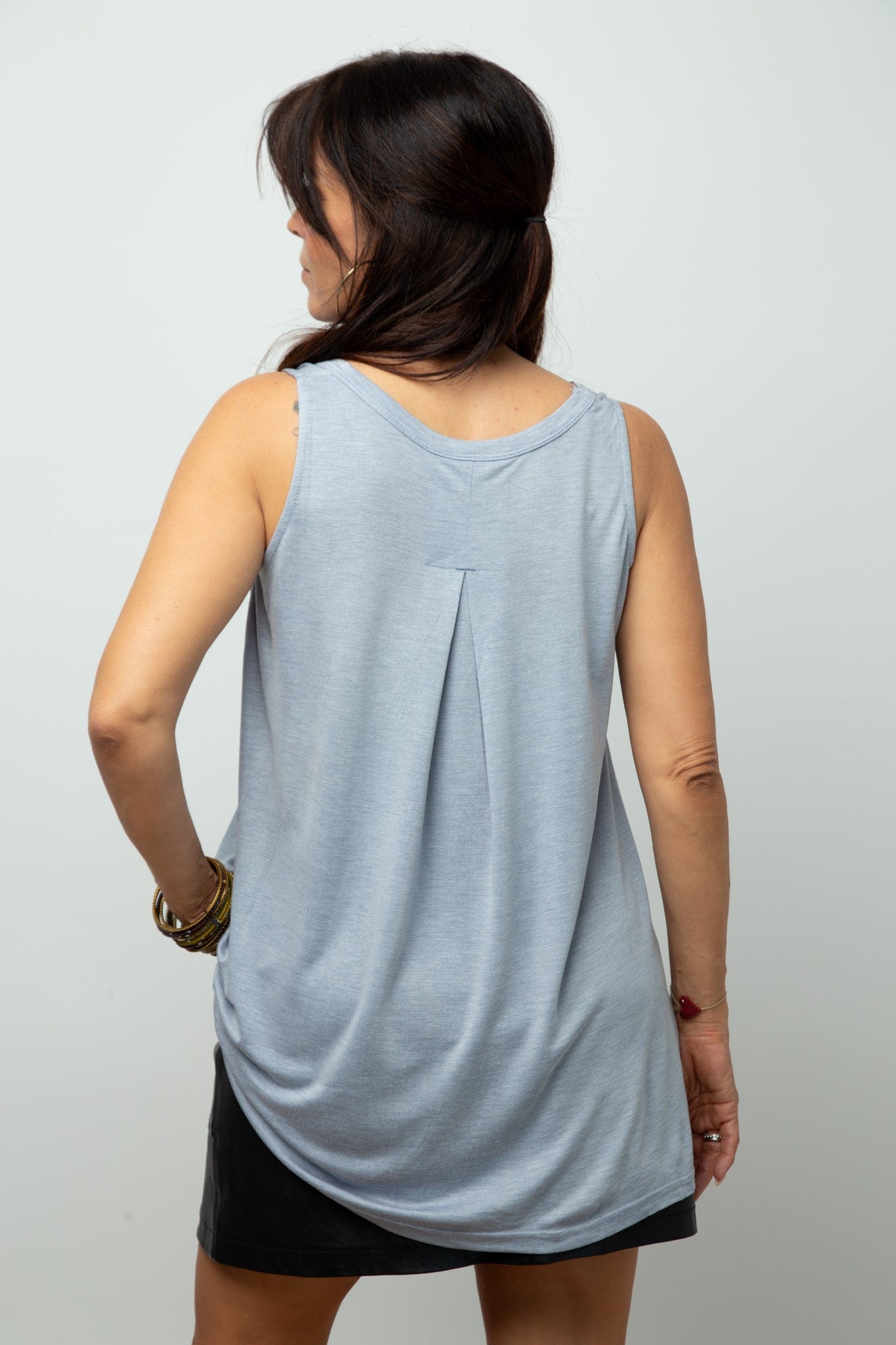 SIX V  גופייה תכלת image 4