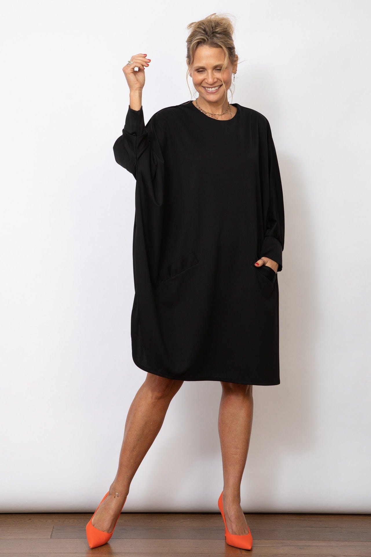 ERIS שמלה שחורה image 0