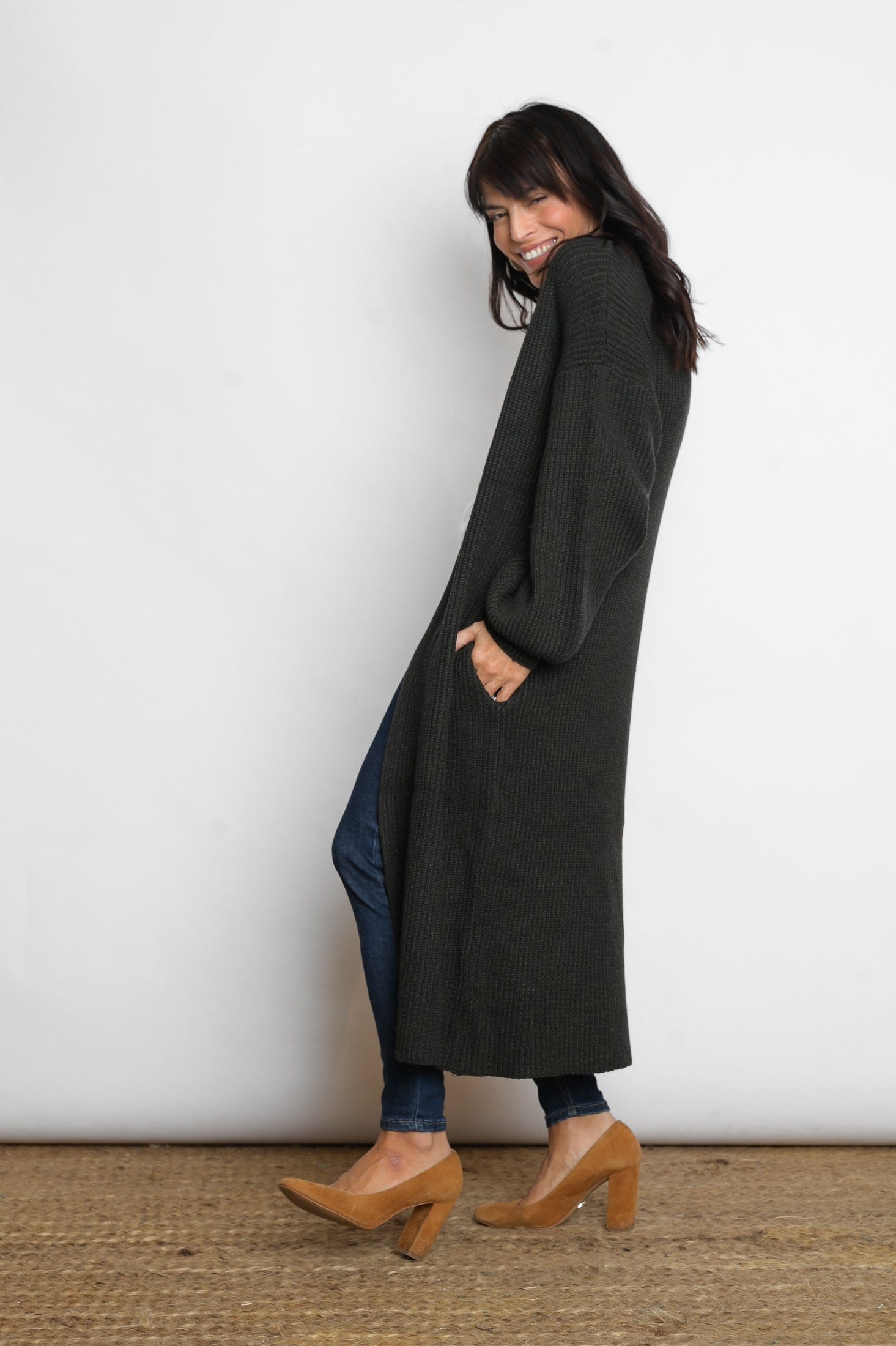 MILOS עליונית סריג זית כהה image 8