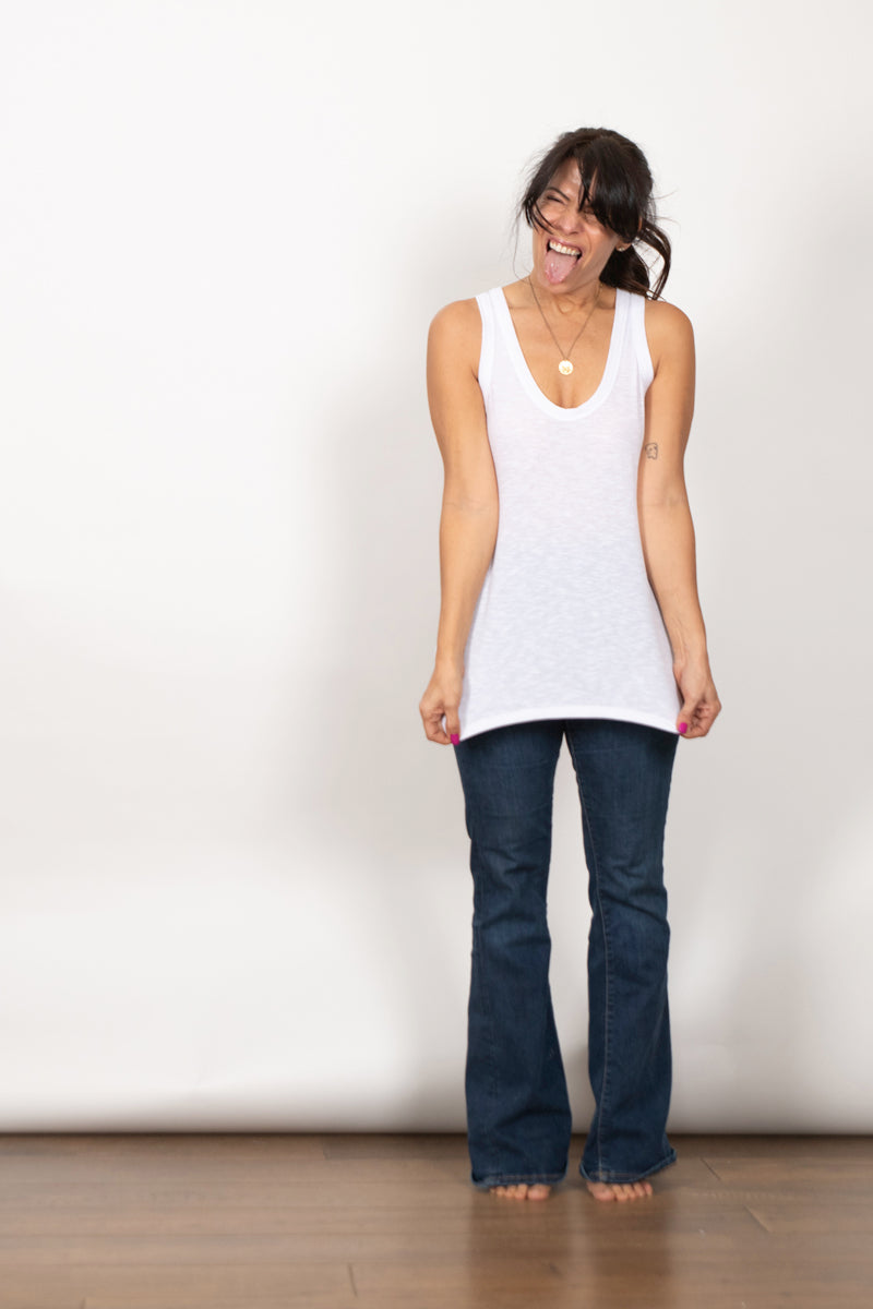 DIONE  גופייה לבנה ריב