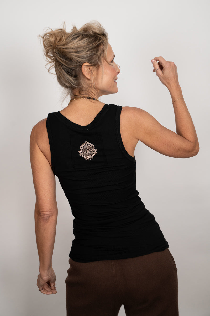 SINGAPORE גופיה שחורה