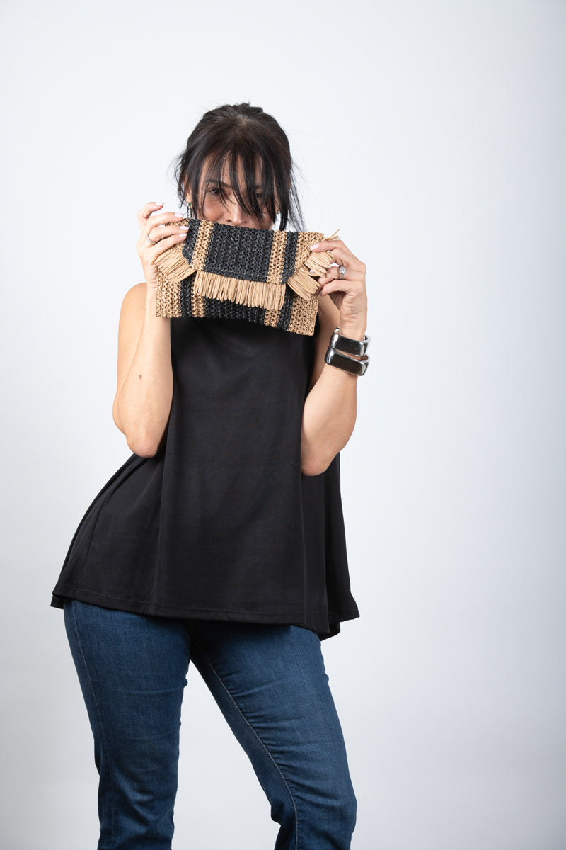 IRIS גופיית מיני גולף שחורה