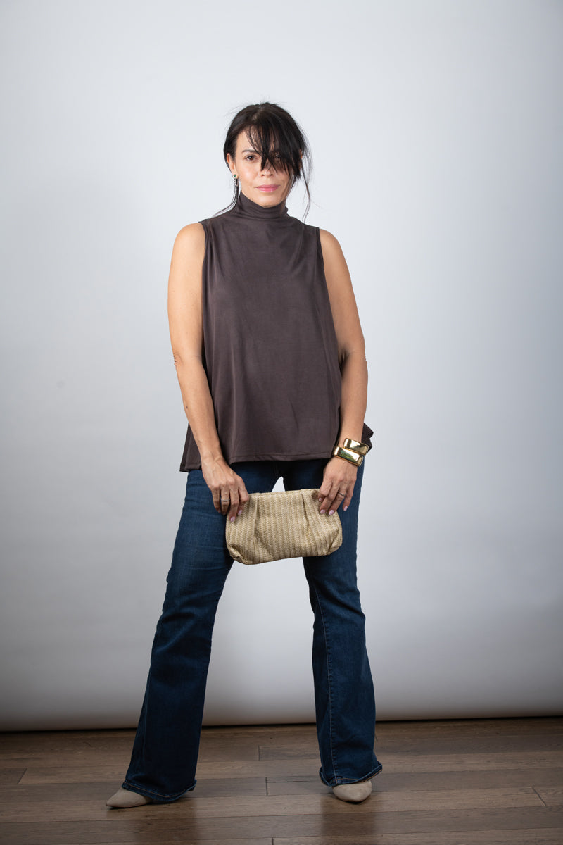 IRIS  גופיית מיני גולף חומה