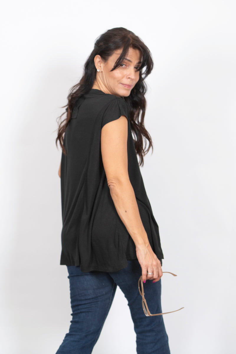 JUNO חולצה אוברסייז שחורה