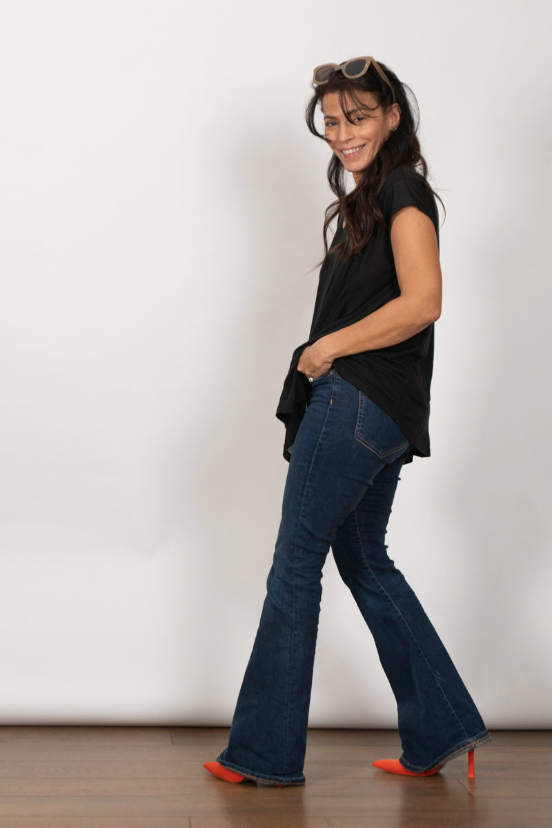 JUNO חולצה אוברסייז שחורה