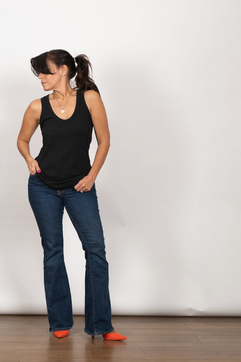 DIONE  גופייה שחורה ריב