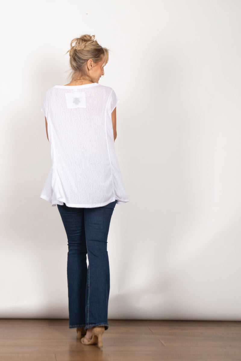 JUNO חולצה אוברסייז לבנה