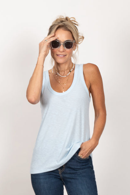 DIONE  גופייה תכלת ריב