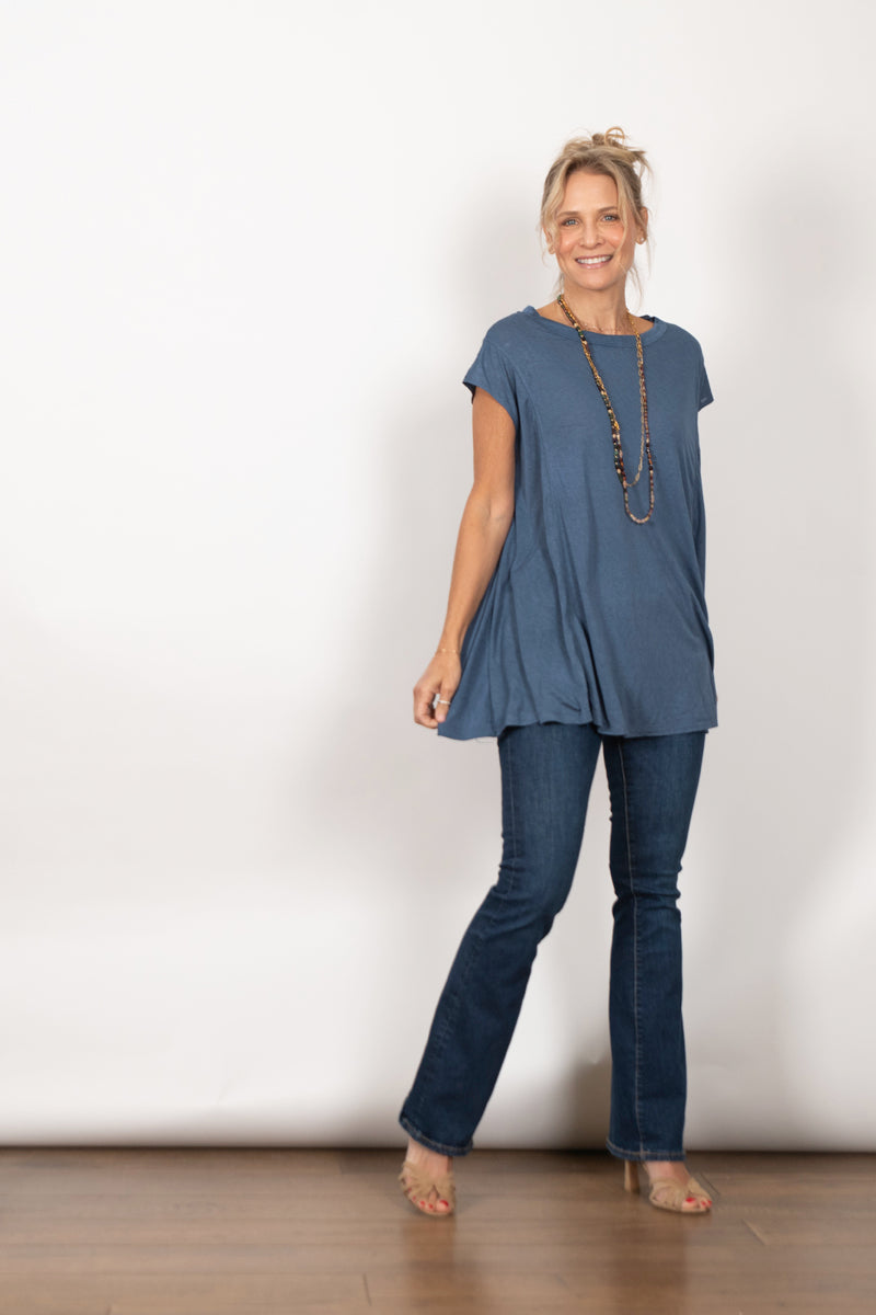 JUNO חולצה כחולה אוברסייז