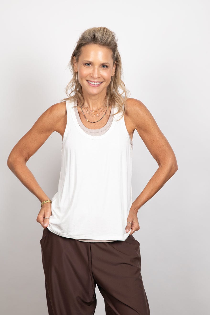 GUY גופיה לבן קאמל