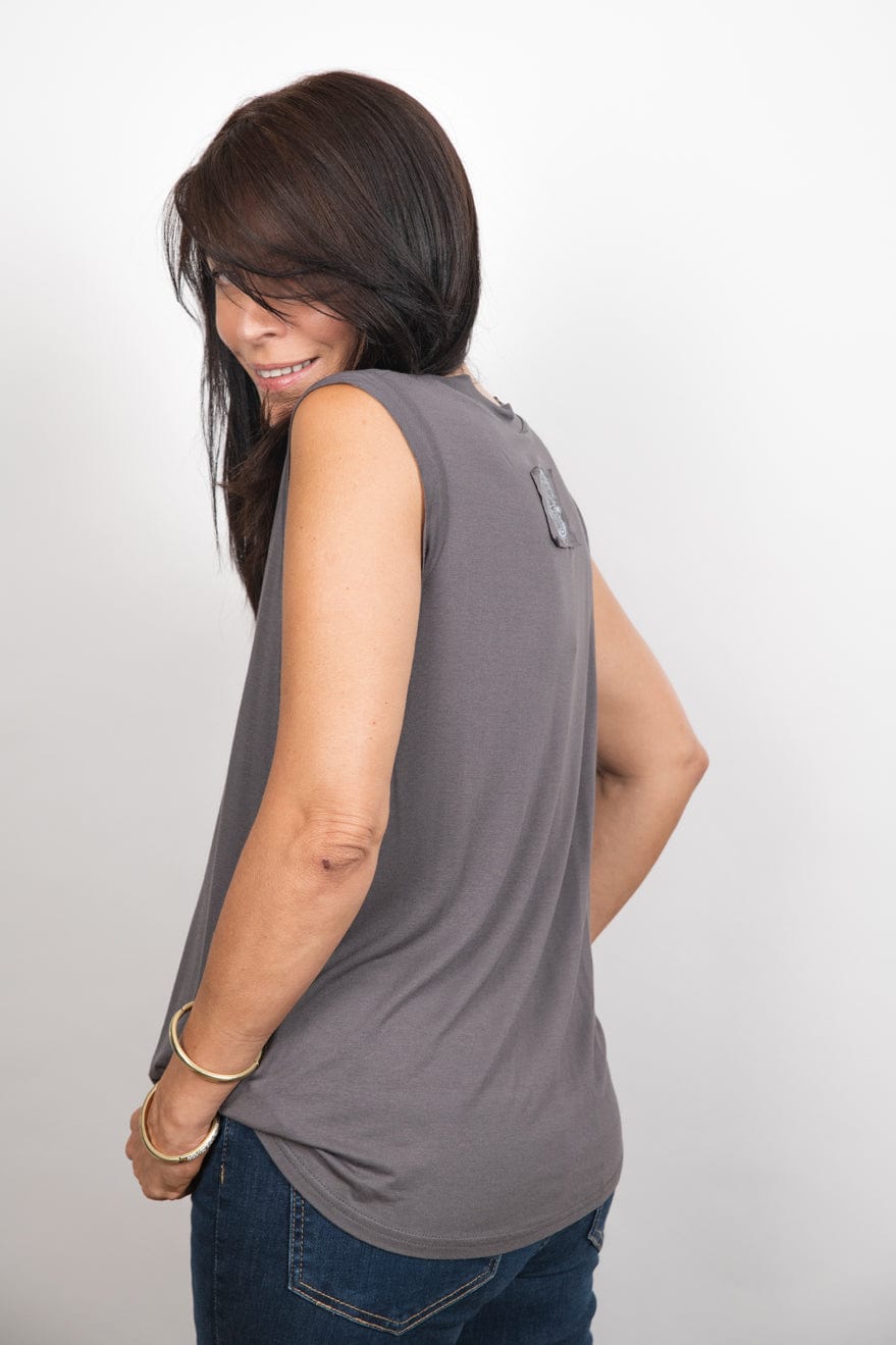 ELLI גופיה אפורה מעוצבת